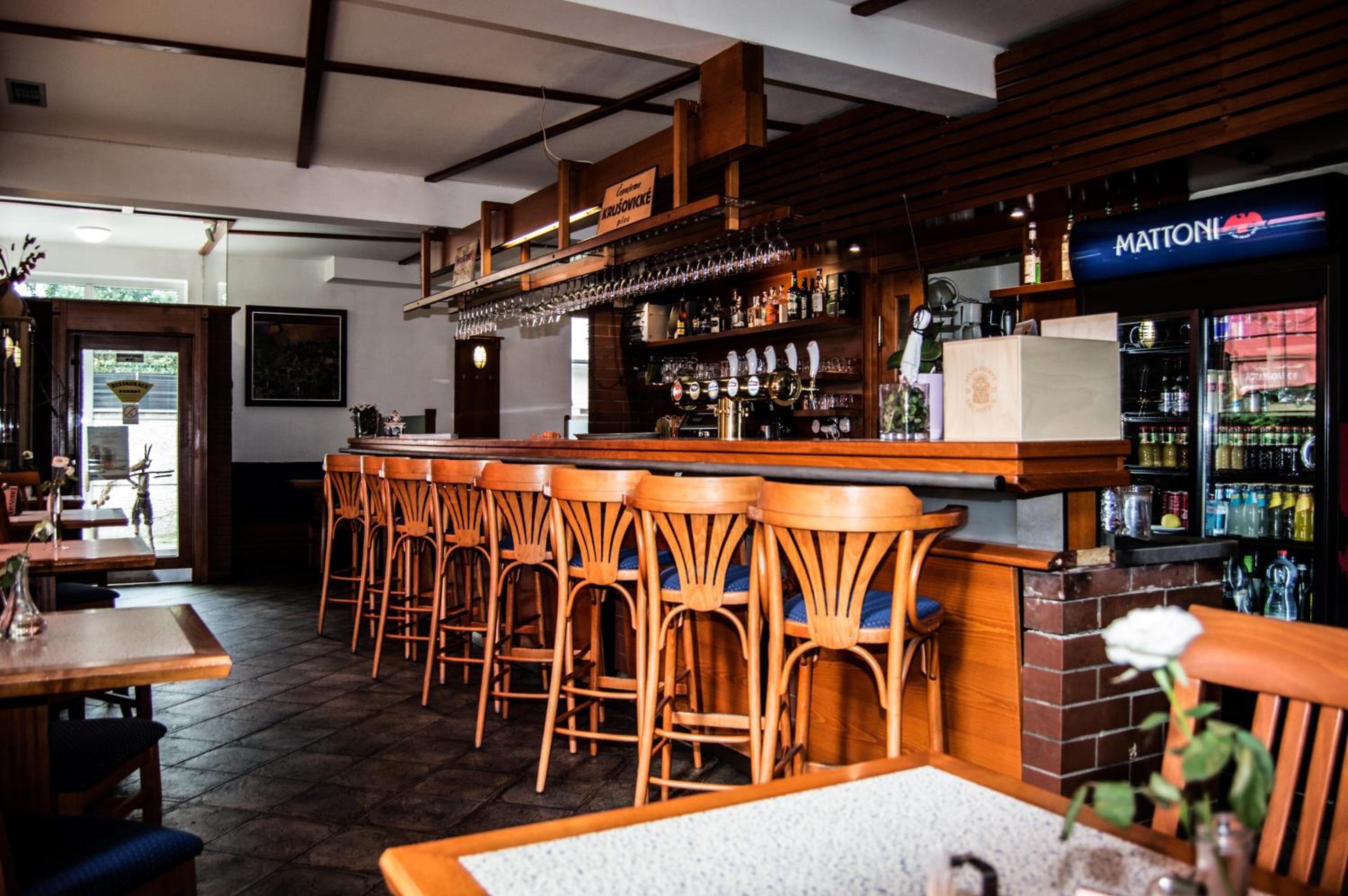 Restaurace A Penzion Garnet
