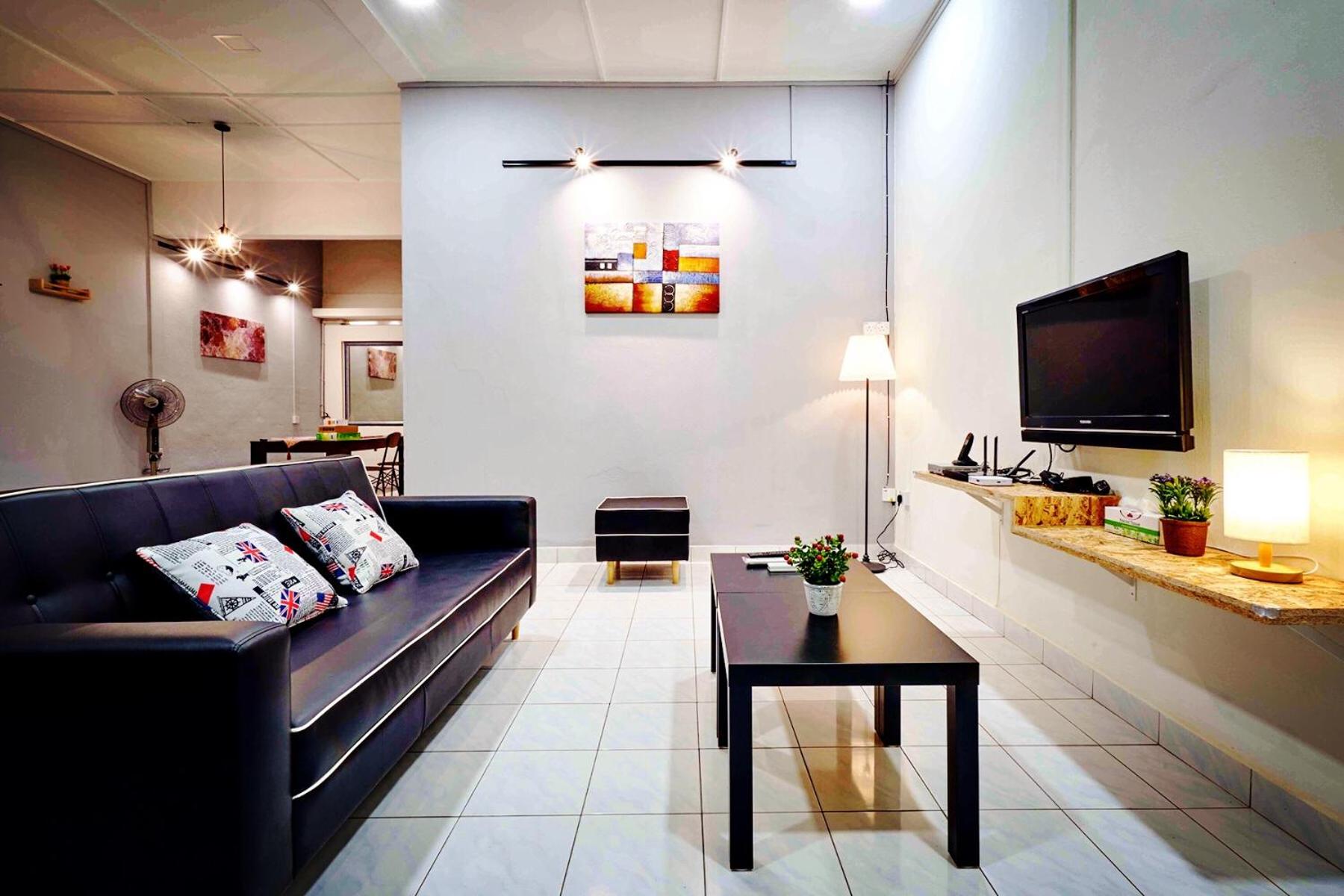 Home Art 103 photo 1