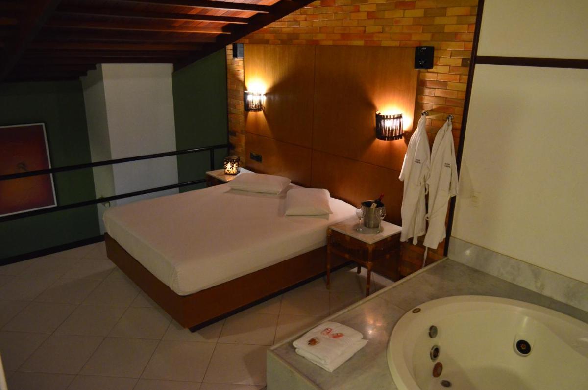 Jacuzzi