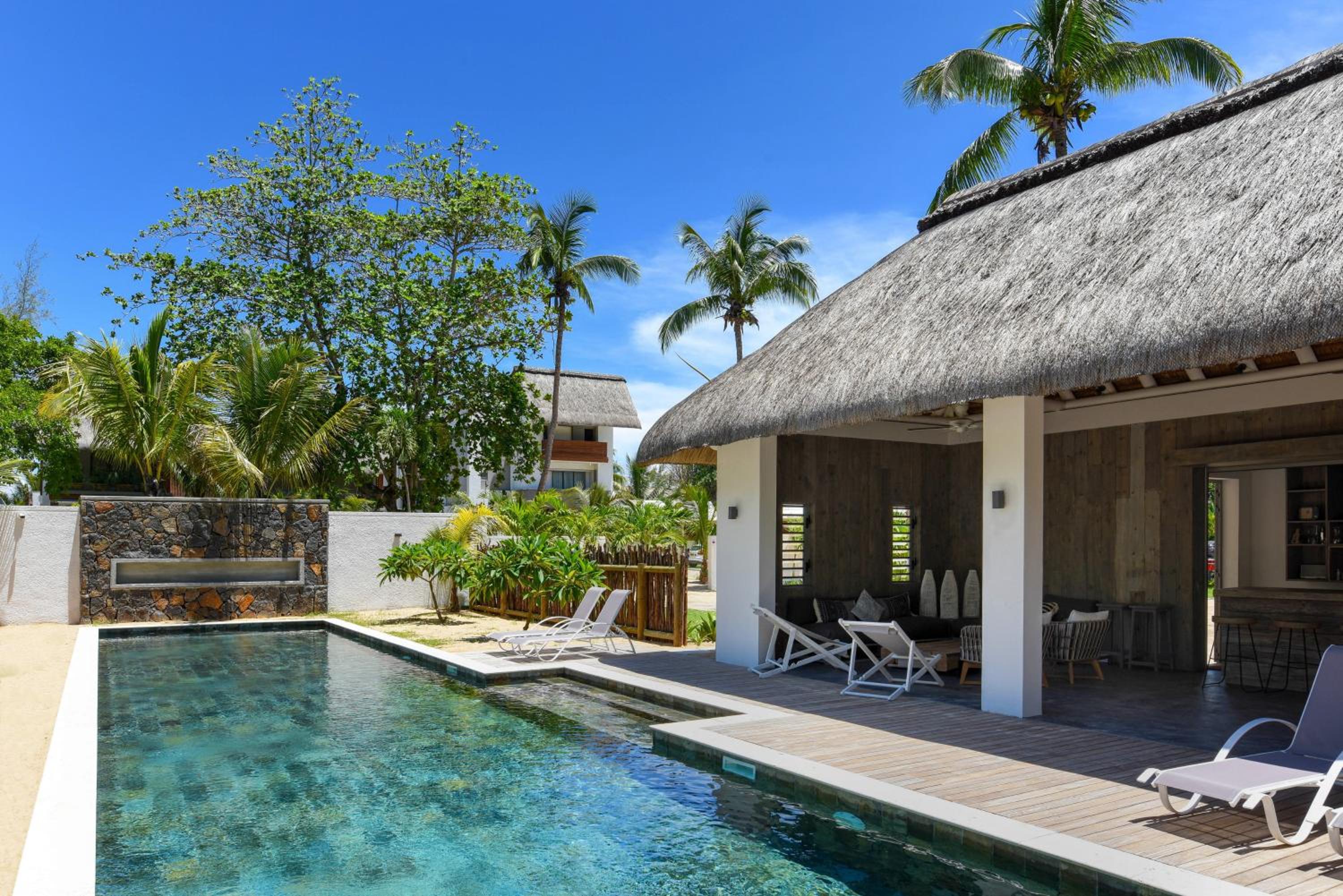 Beachfront & Pool Poste Lafayette