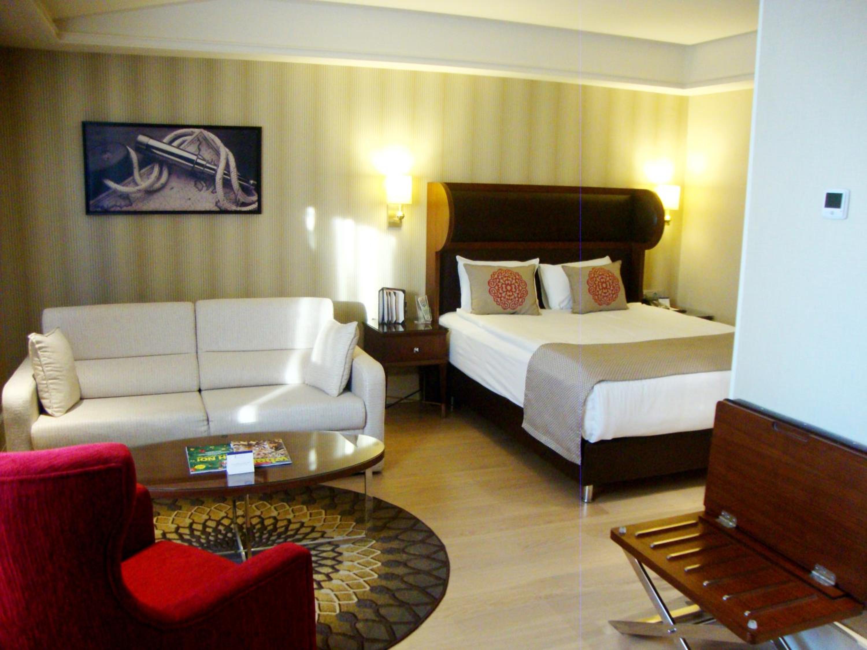 Titanic Comfort Sisli - Image 6