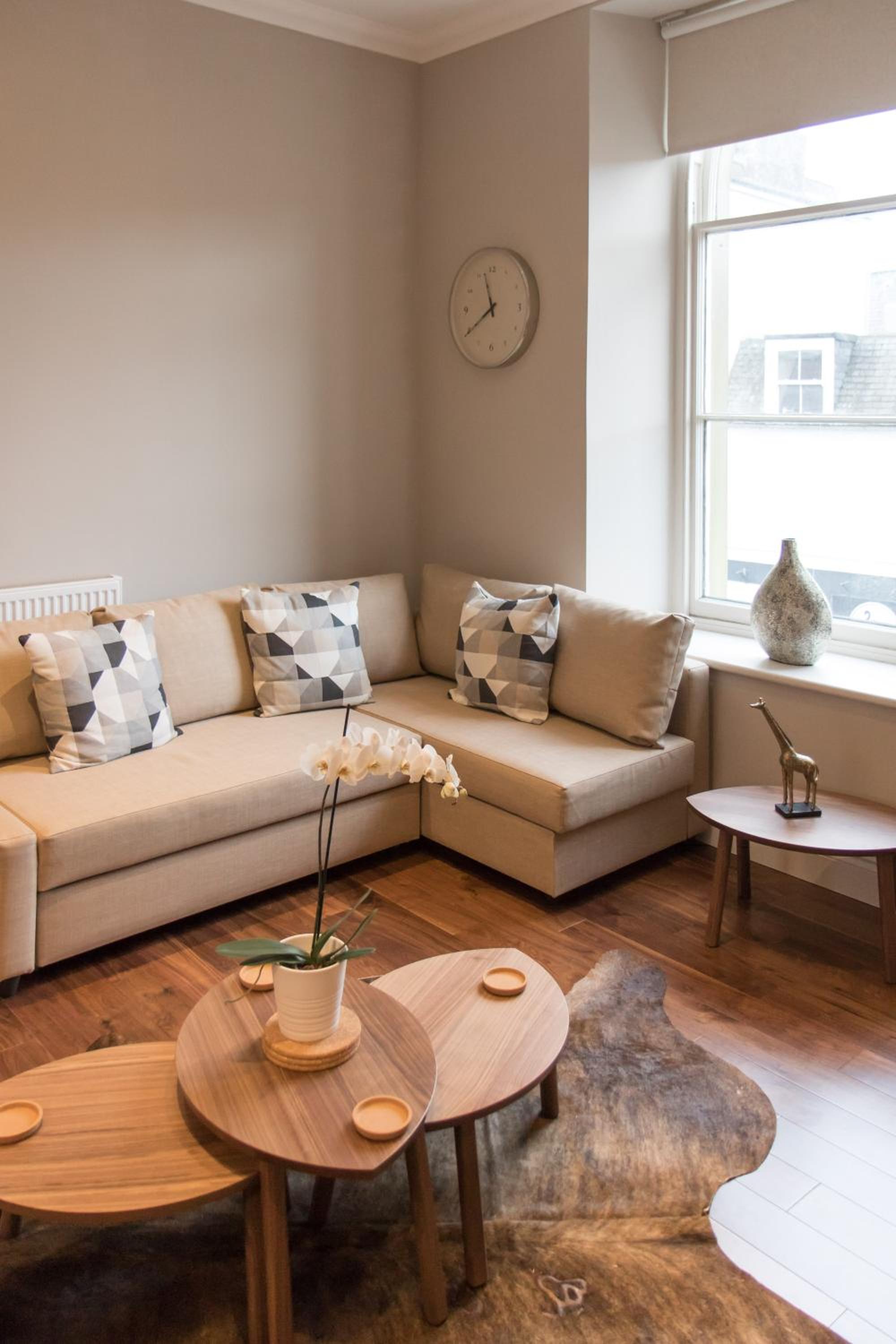 Barclay House view 5