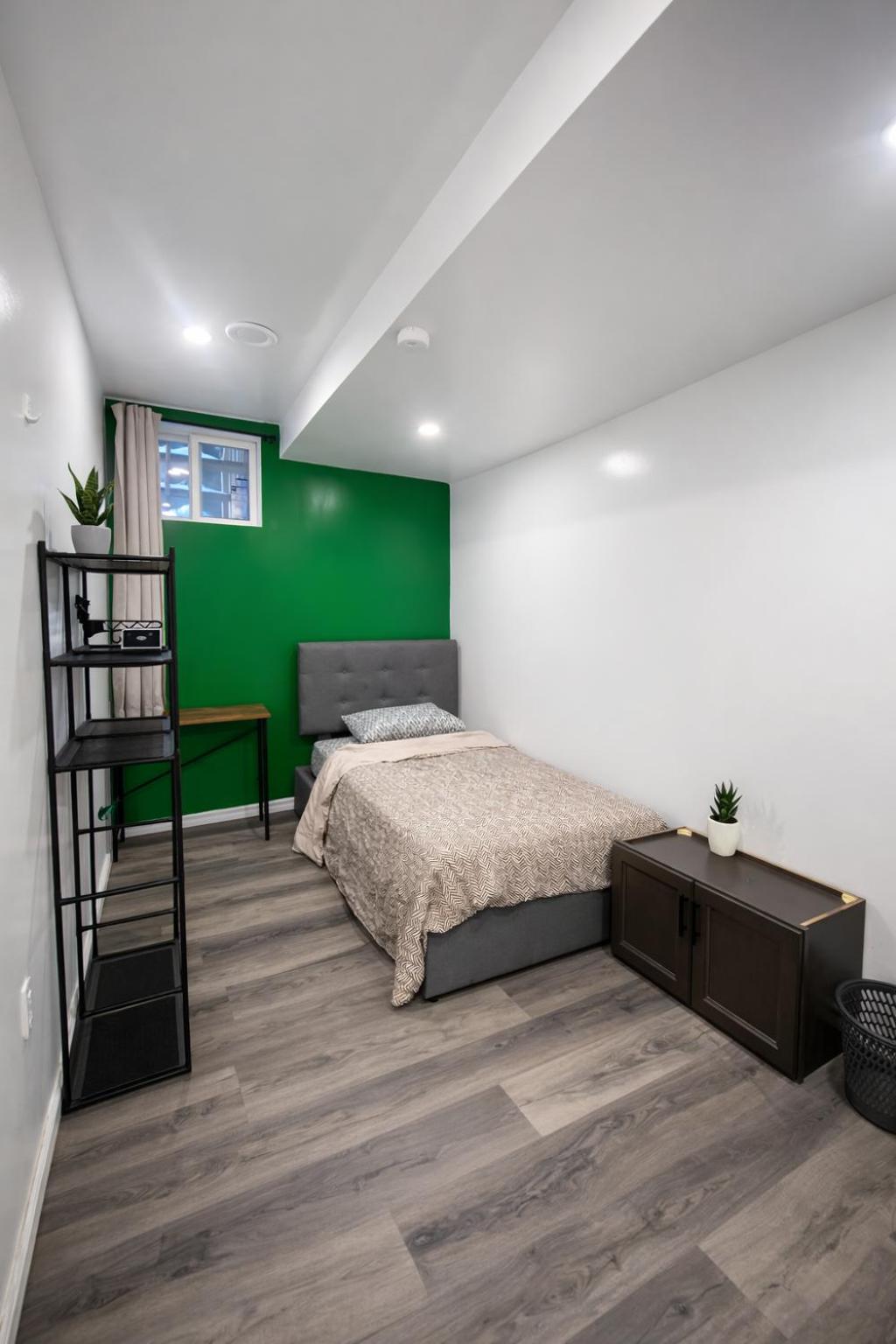 B12 Private Room In Cambridge