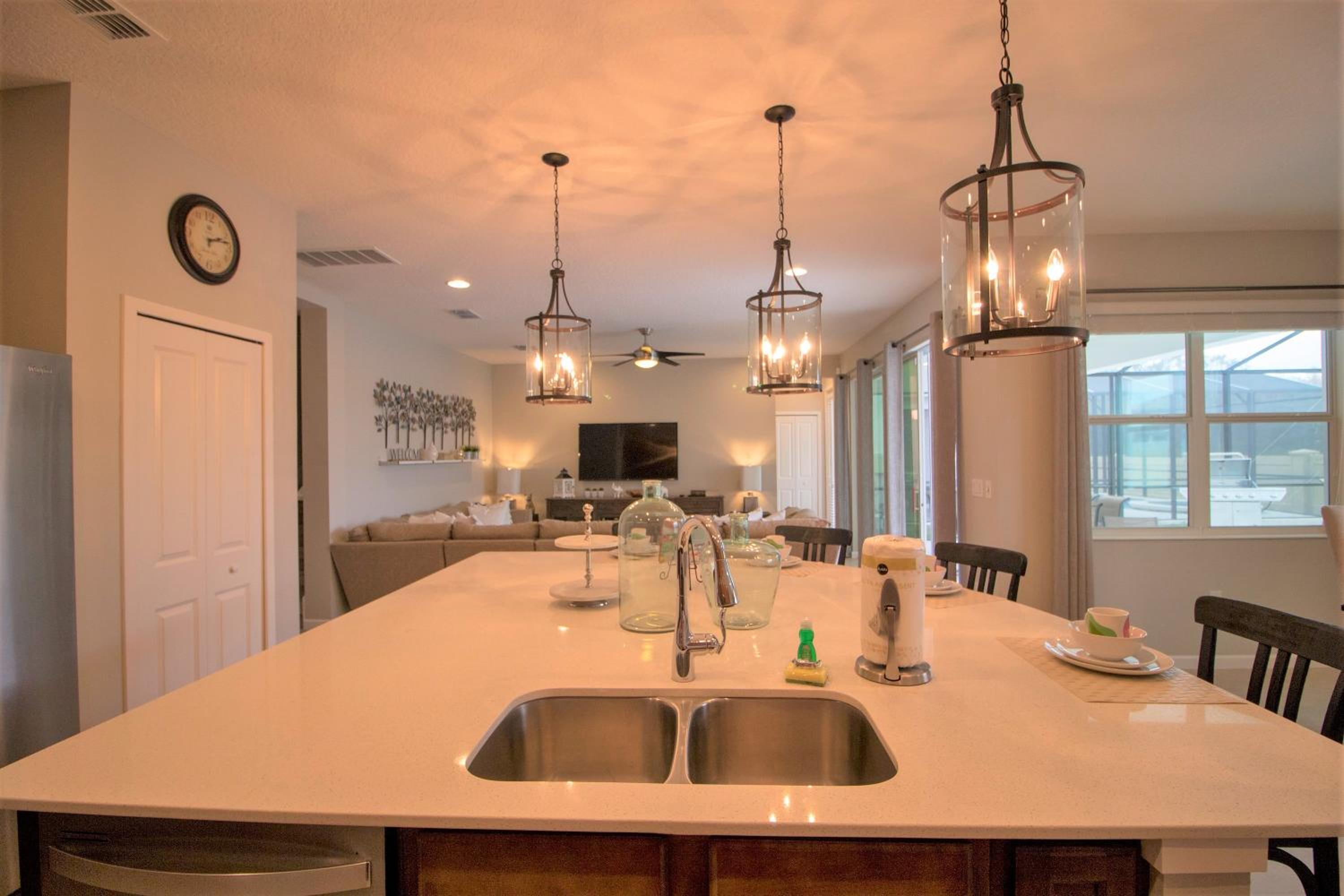 Sonoma Resort 6 Bedroom Vacation Home with Pool 1768 view 3