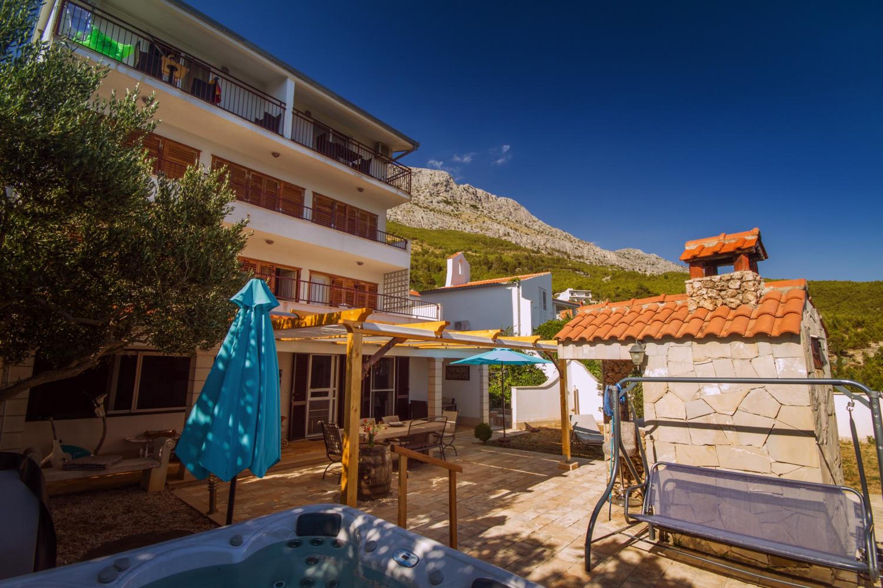 Hotel Apartmani SEA VIEW - Image 1