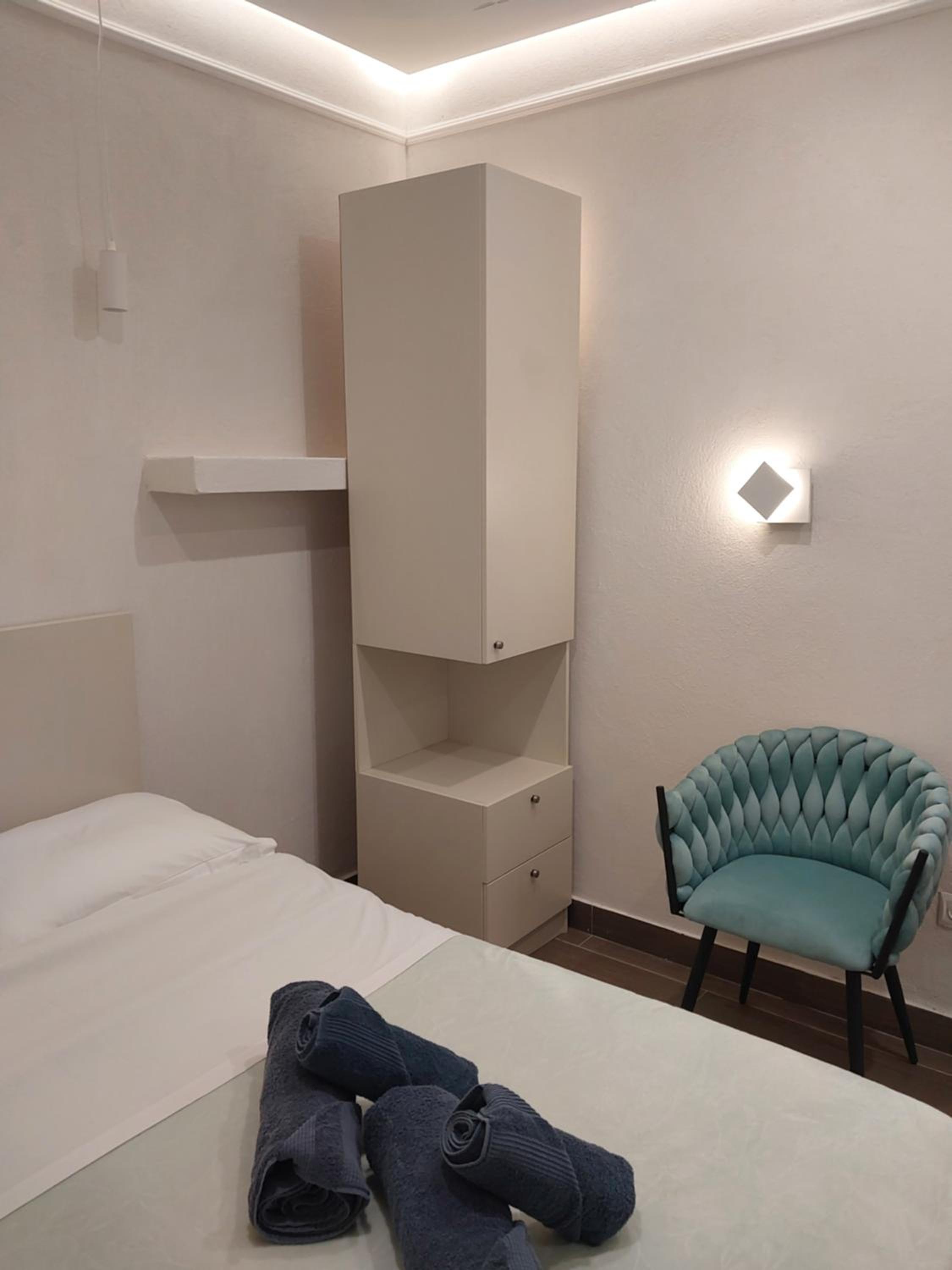 AniBo Studios & Apartments A210