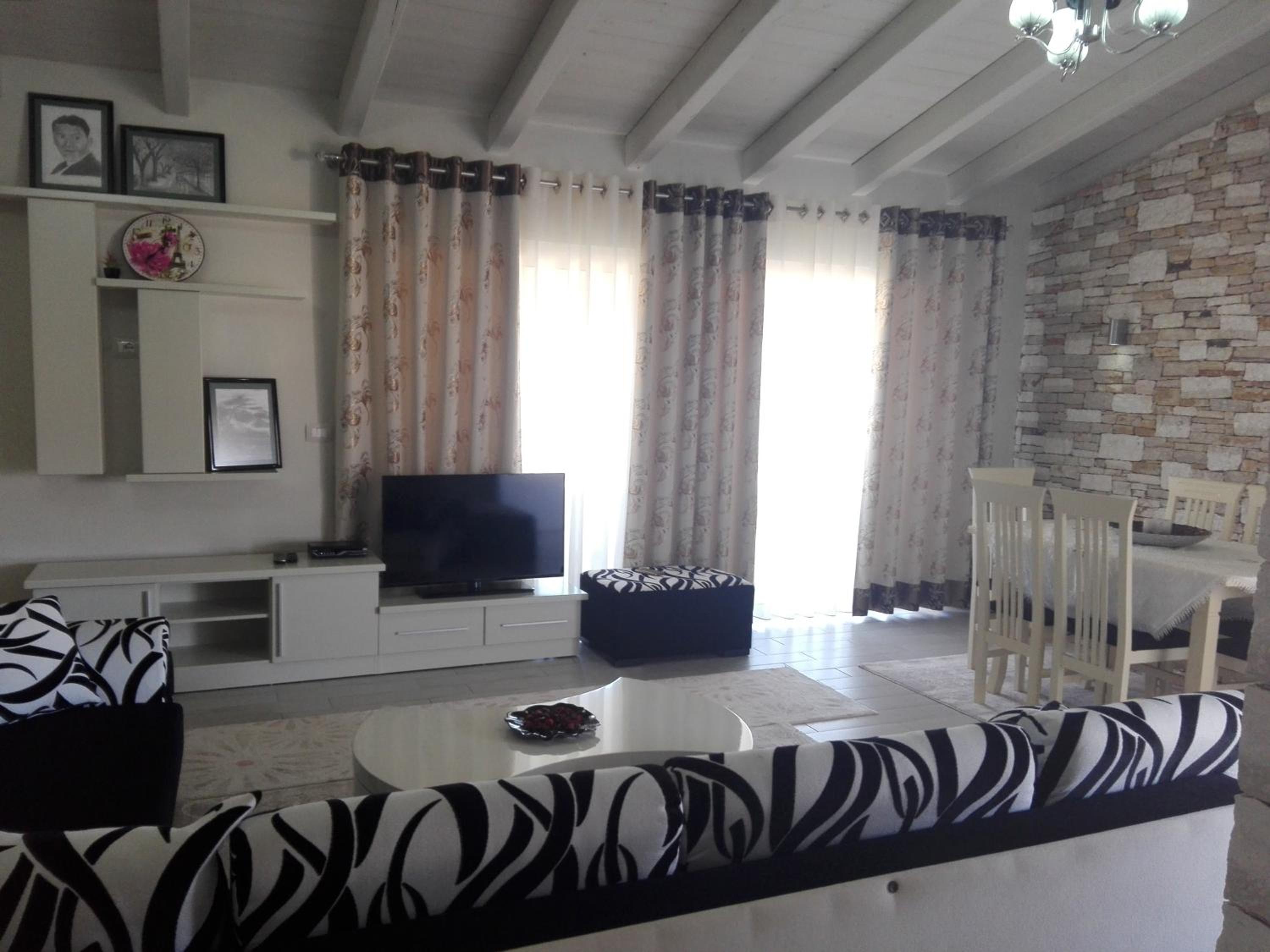 Vip Apartment by 
