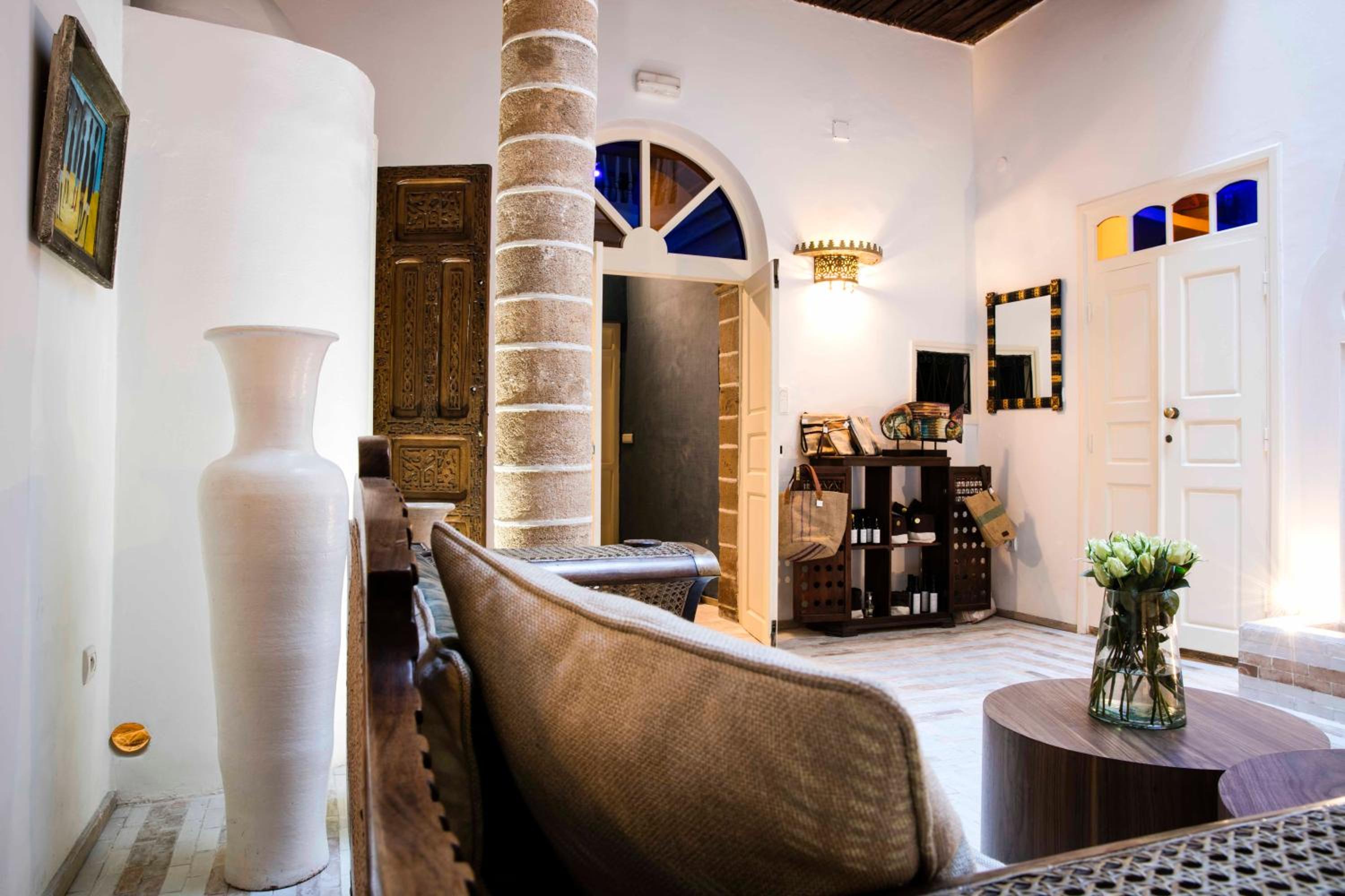 Riad Emotion - Image 2