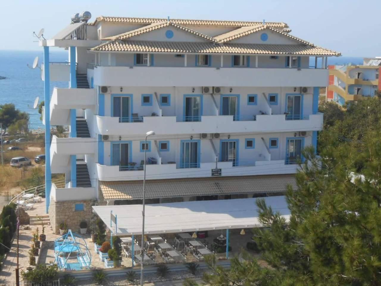 Vip Apartment by 