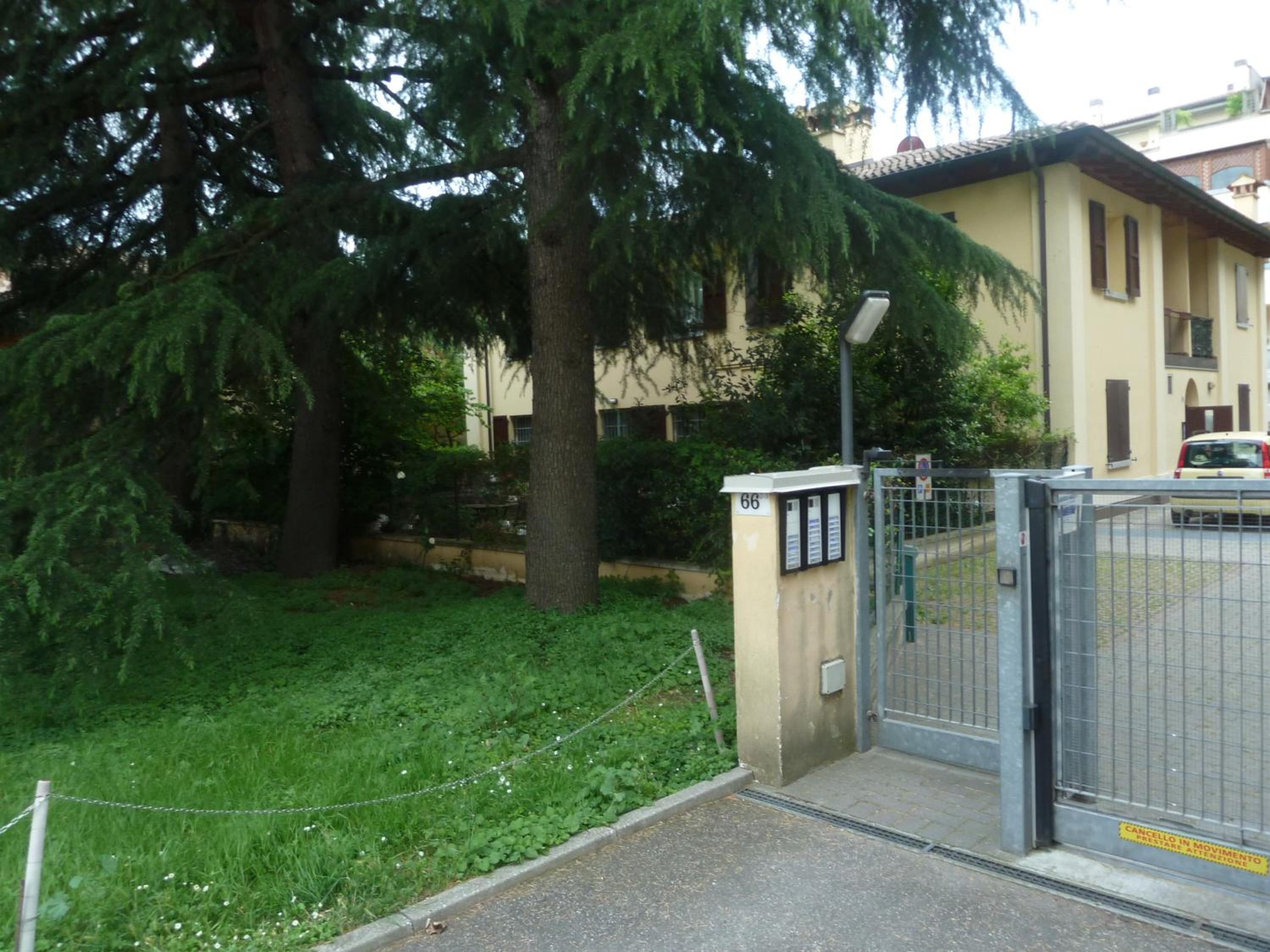 IL GIARDINETTO - Smart working - Airport - Private Parking - Private garden - Ducati - Philip Morris view 5