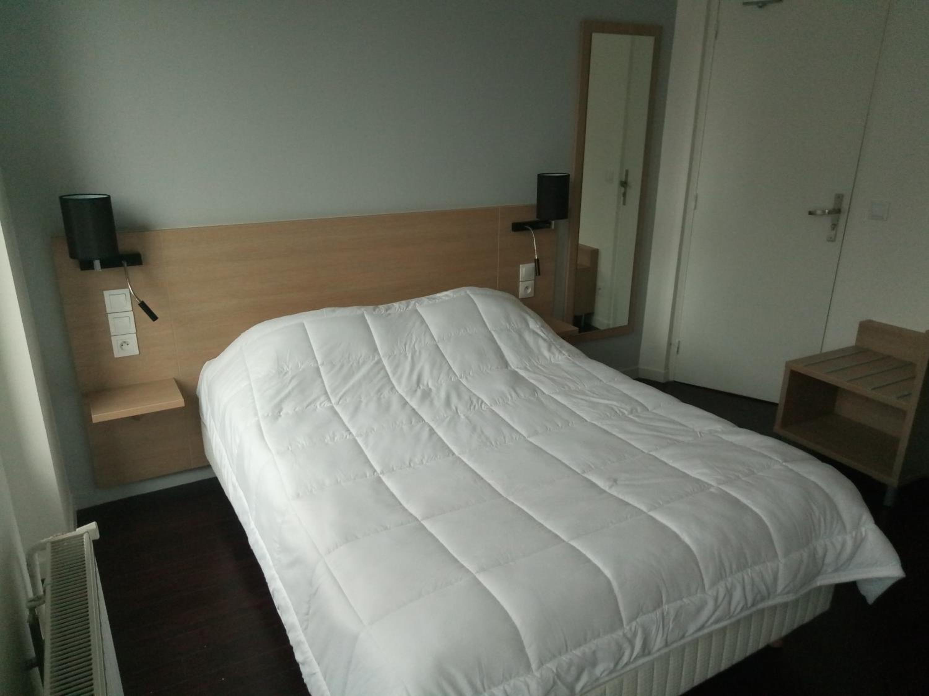 Hospedagem Otto Saúde Complexo Anchieta Imgrantes Prox a ExpoSP Aeroporto Congonhas Cursino Zoosafari Shop Plaza Sul