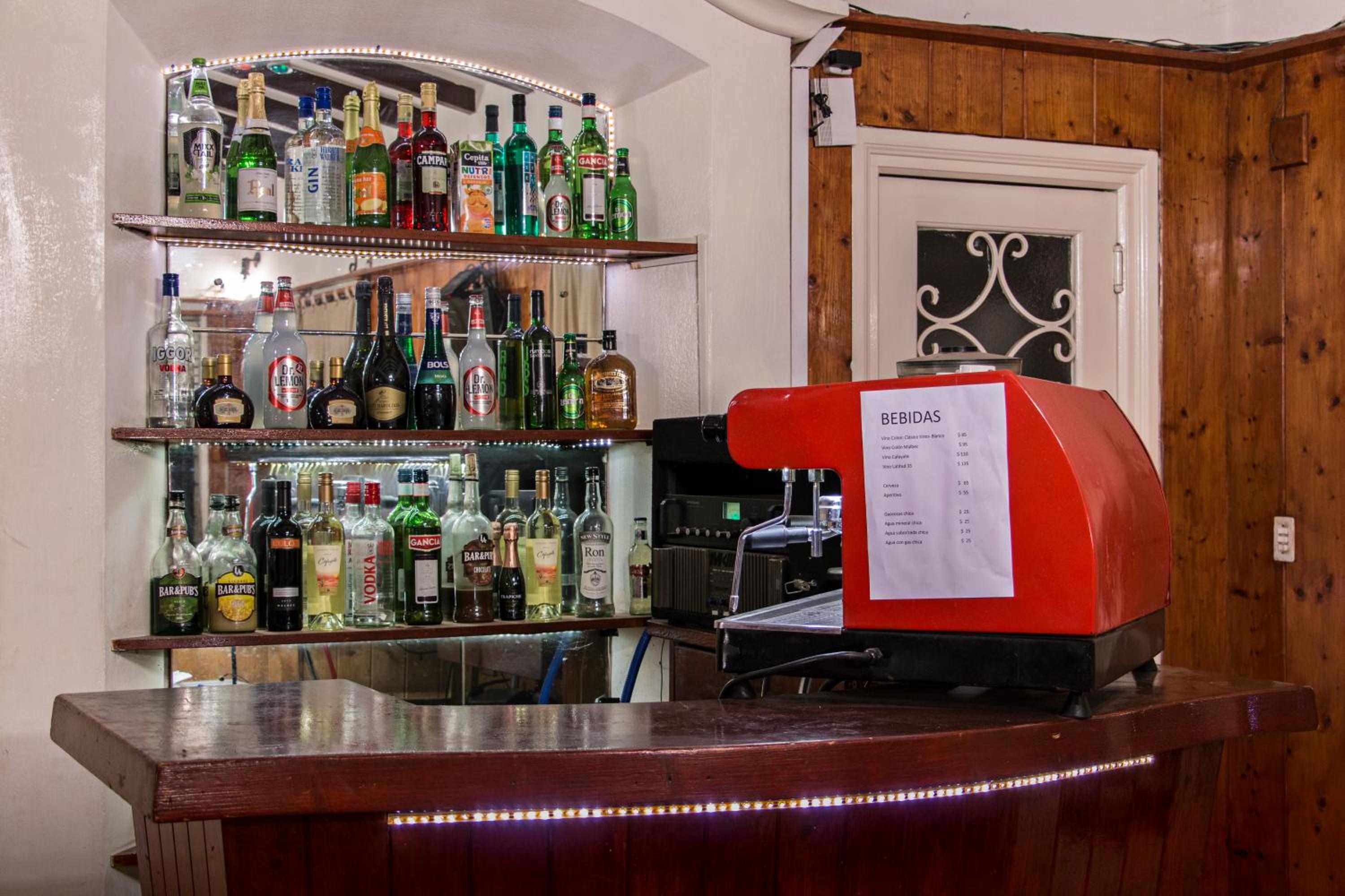 bar