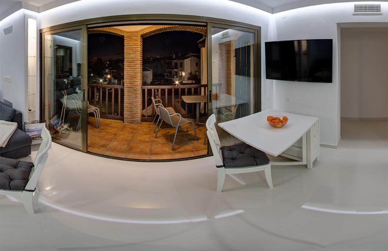 Spacious 3-Room Apartment with Pool - Riviera del Sol