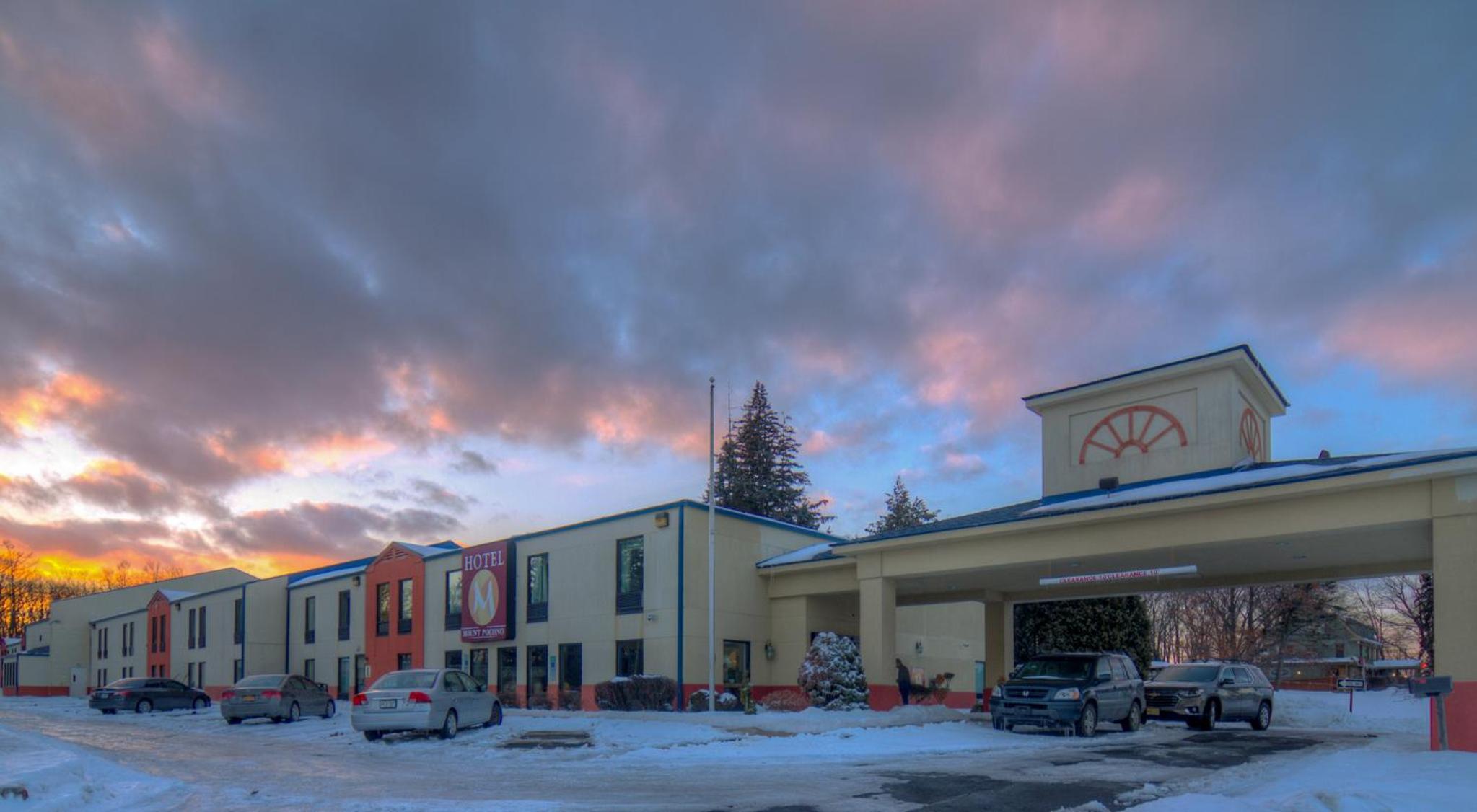 Scranton Vacations - Hotel M Mount Pocono - Property Image 5