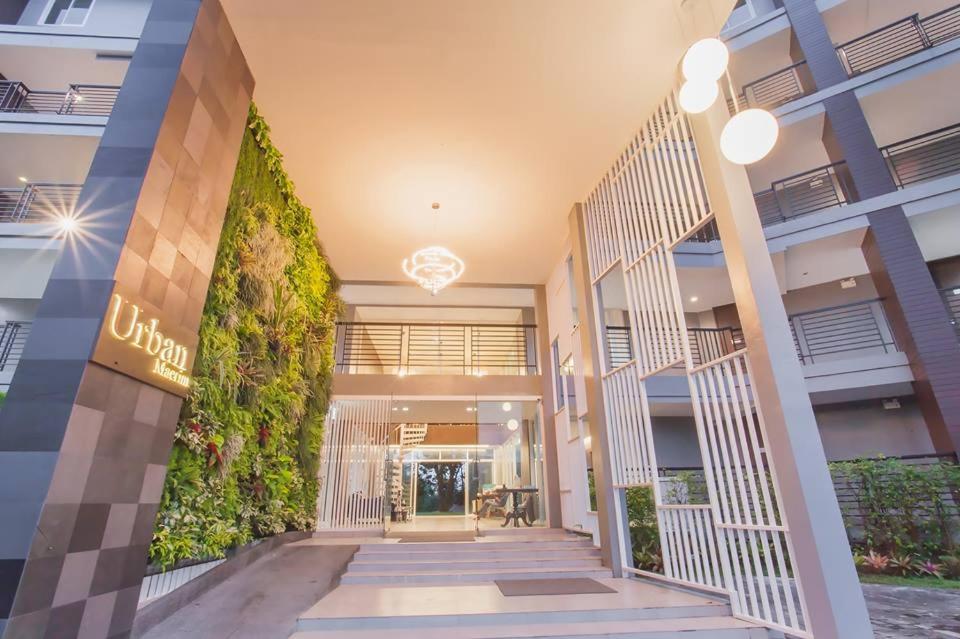 Hotel Urban Maerim - Image 1