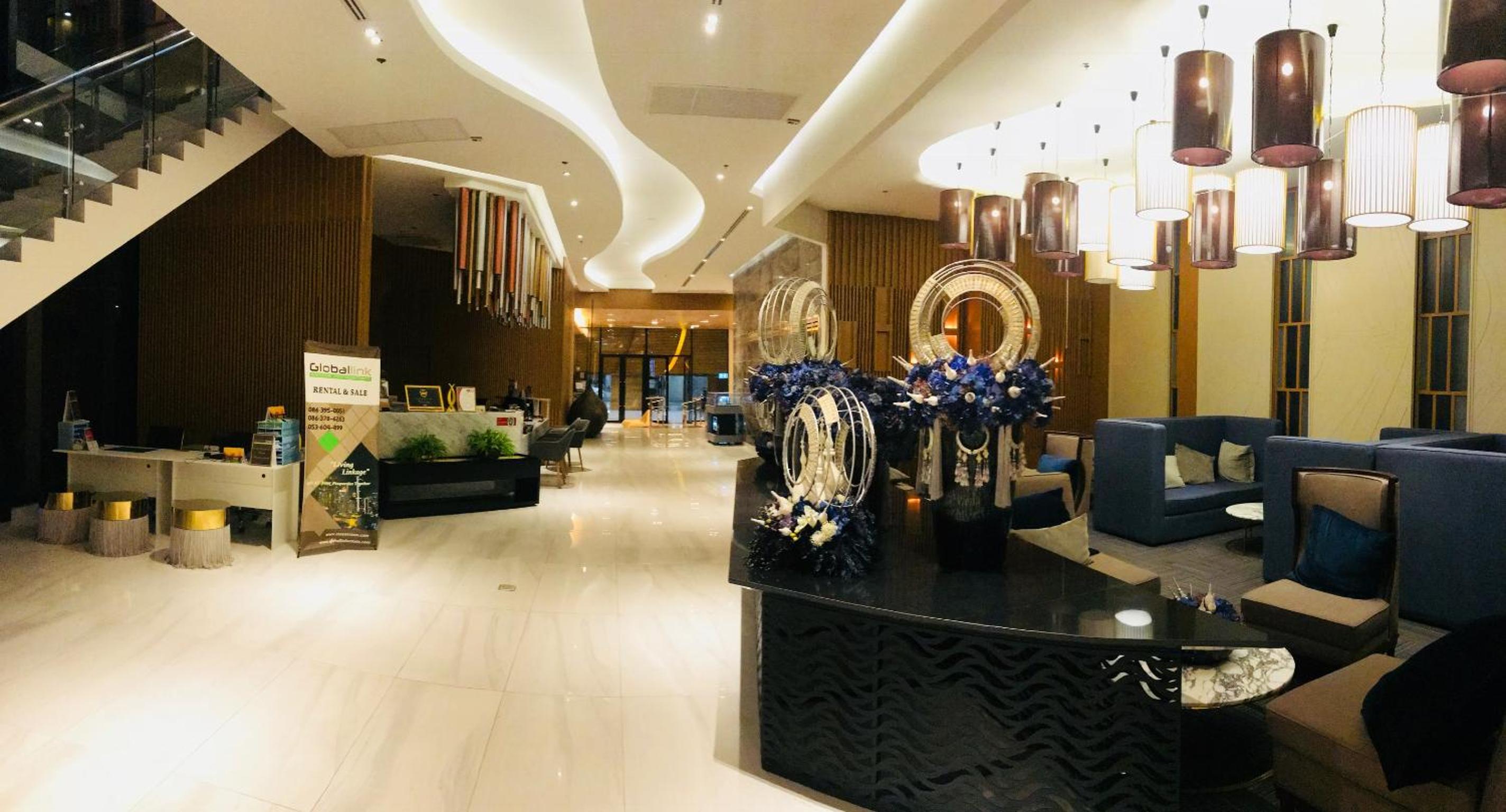 Astra Suites Central