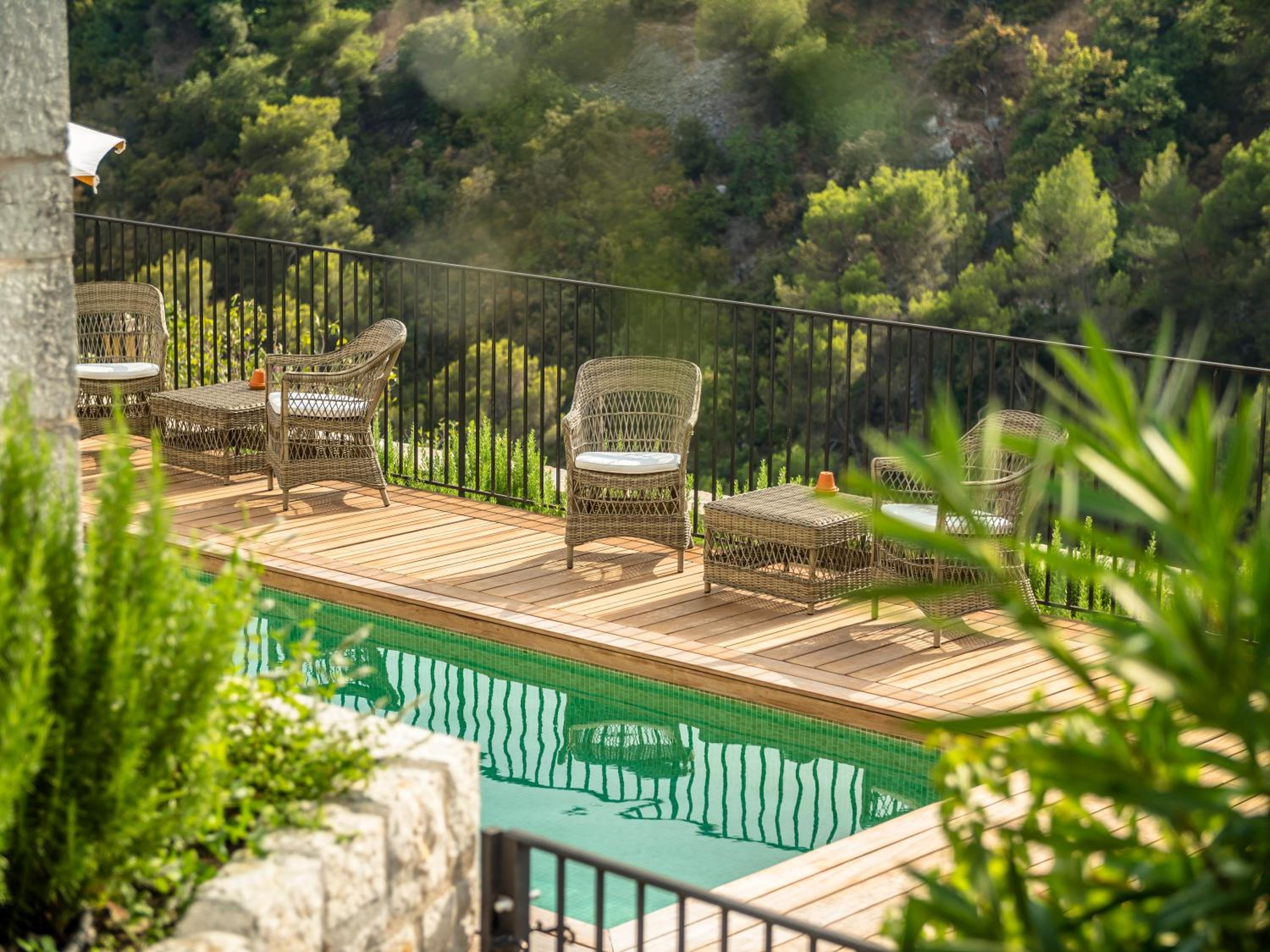 outdoor BBQ area