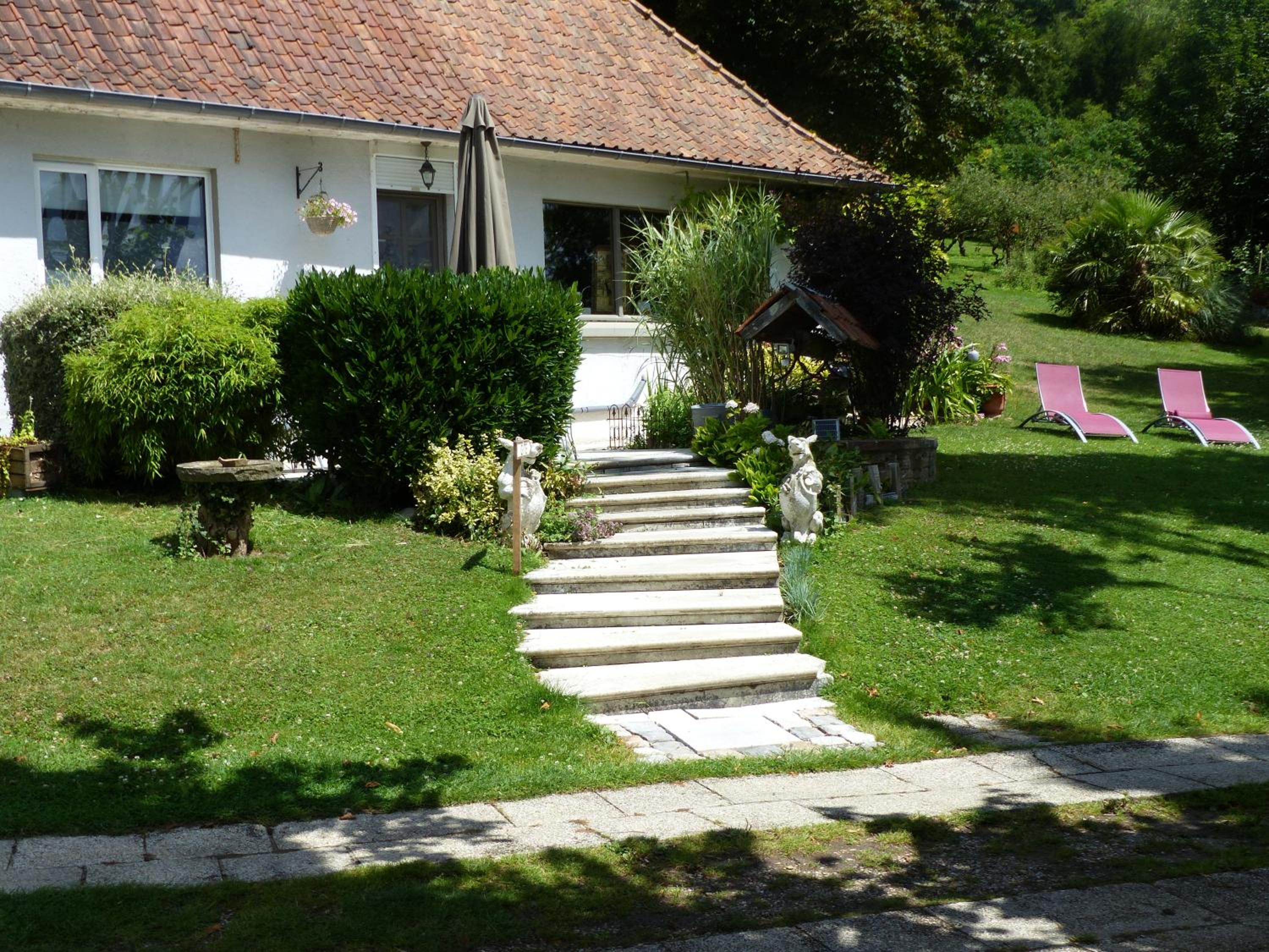 Le Clos de Marenla view 4