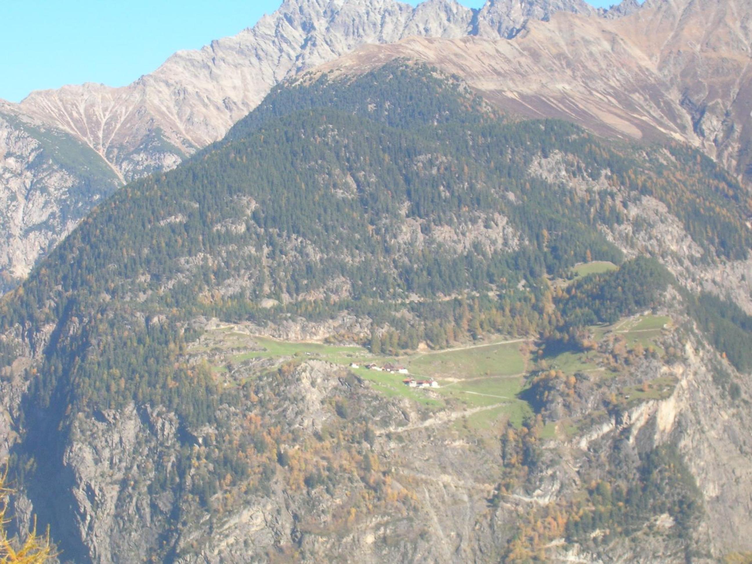 Photo 18
