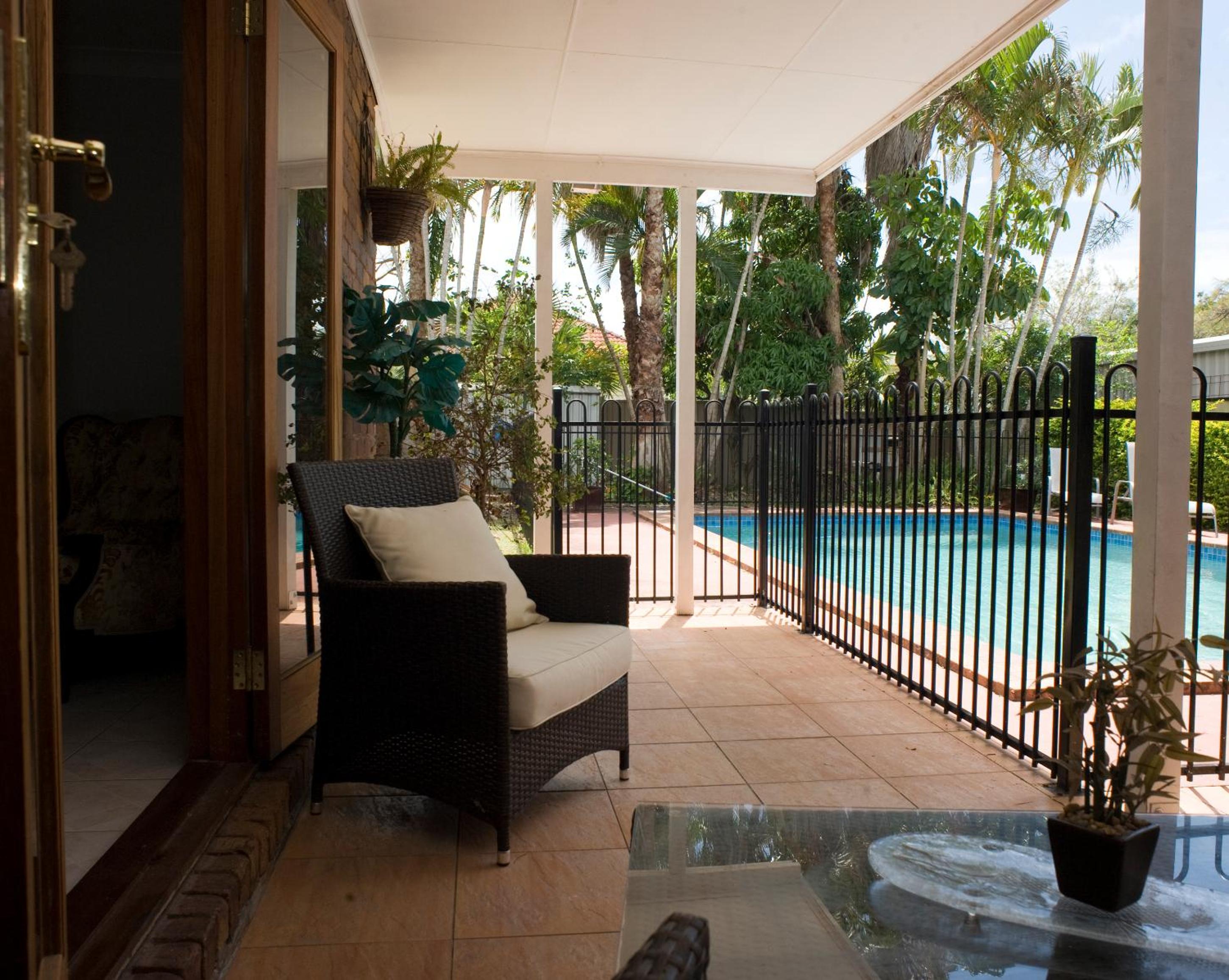 Ainslie Manor Guest House