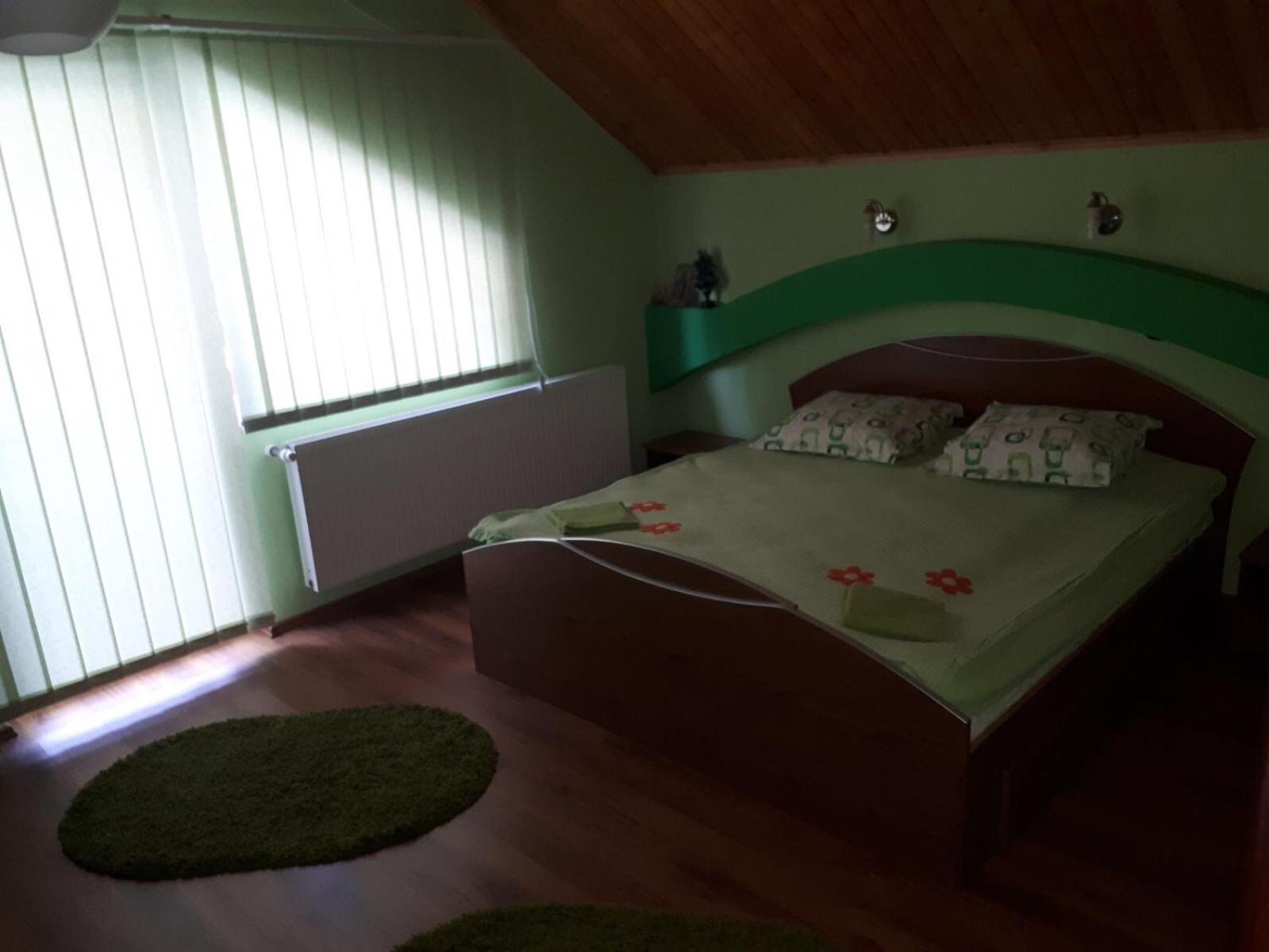 Photo 49