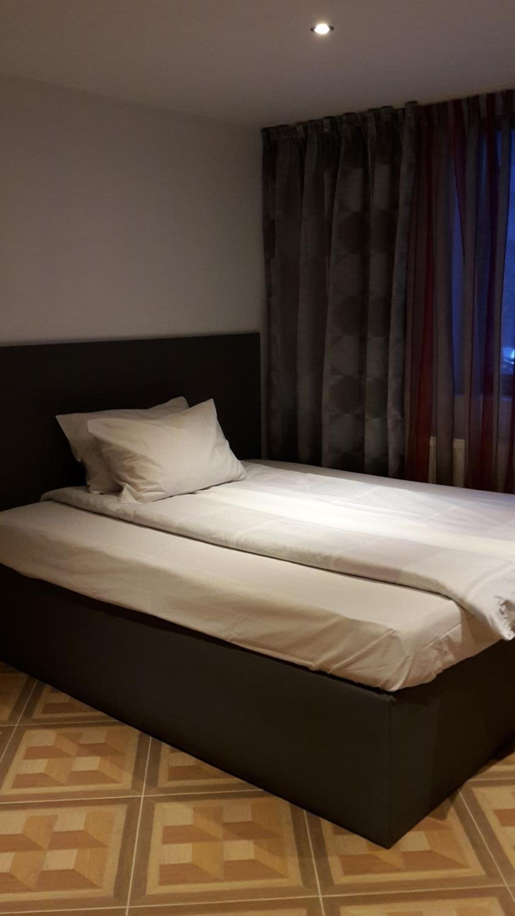 Banya Guest Rooms 23