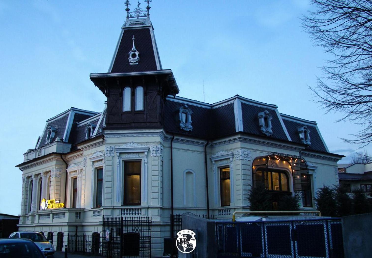 Hotel 5 Continents - Image 1