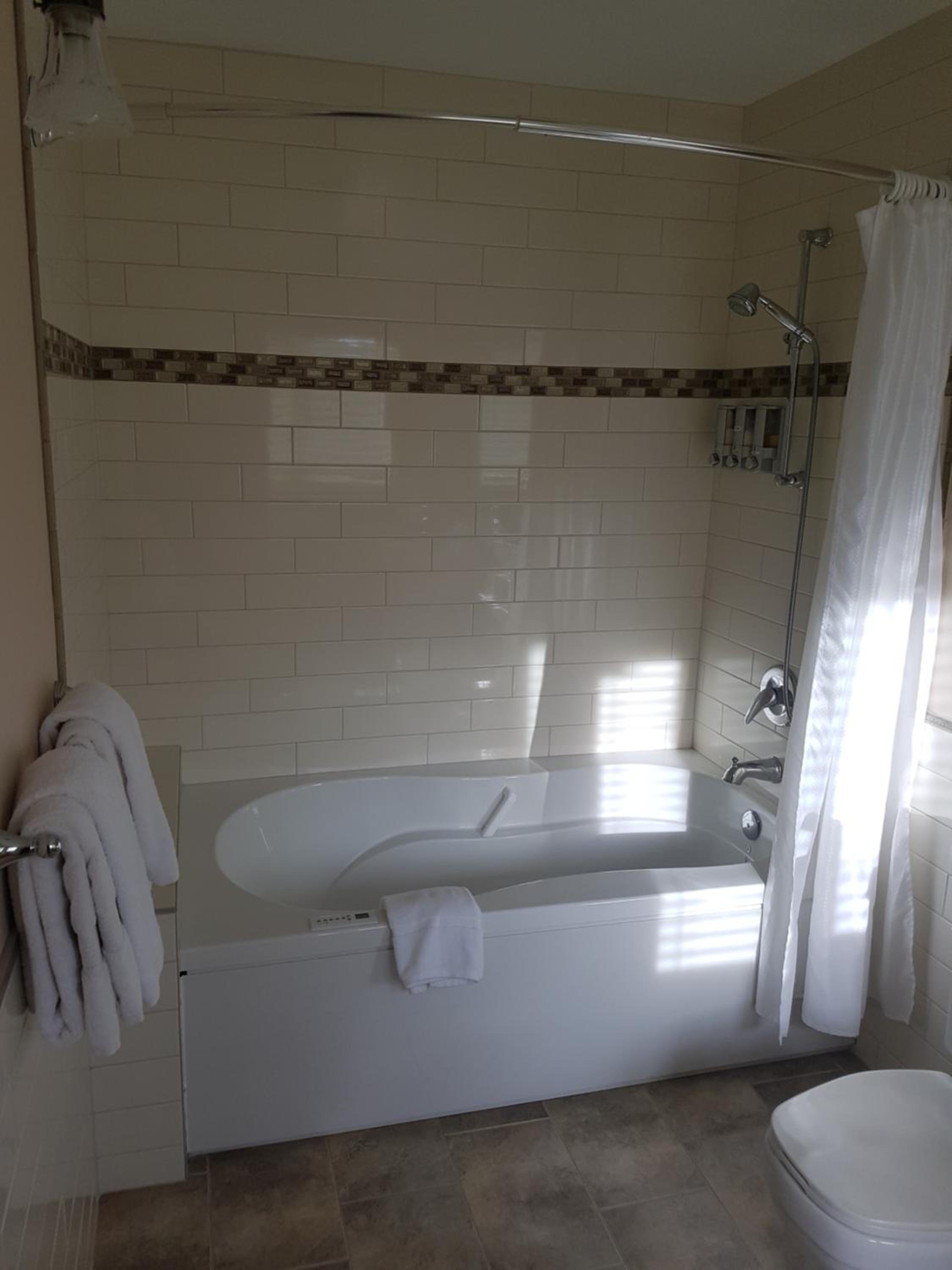 Lady MacDonald Country Inn