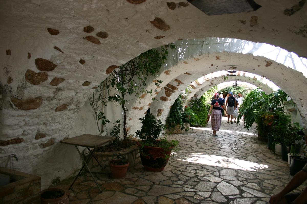 Photo 20
