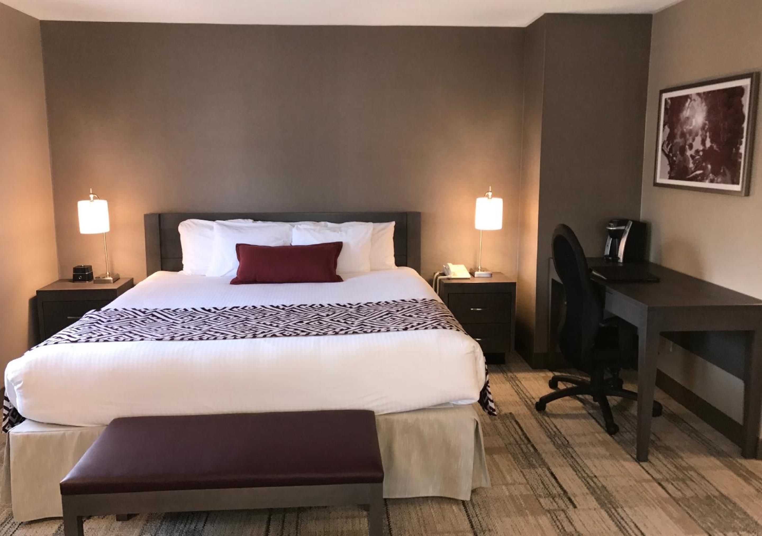 Best Western Colonel Butler Inn - Property Image 11