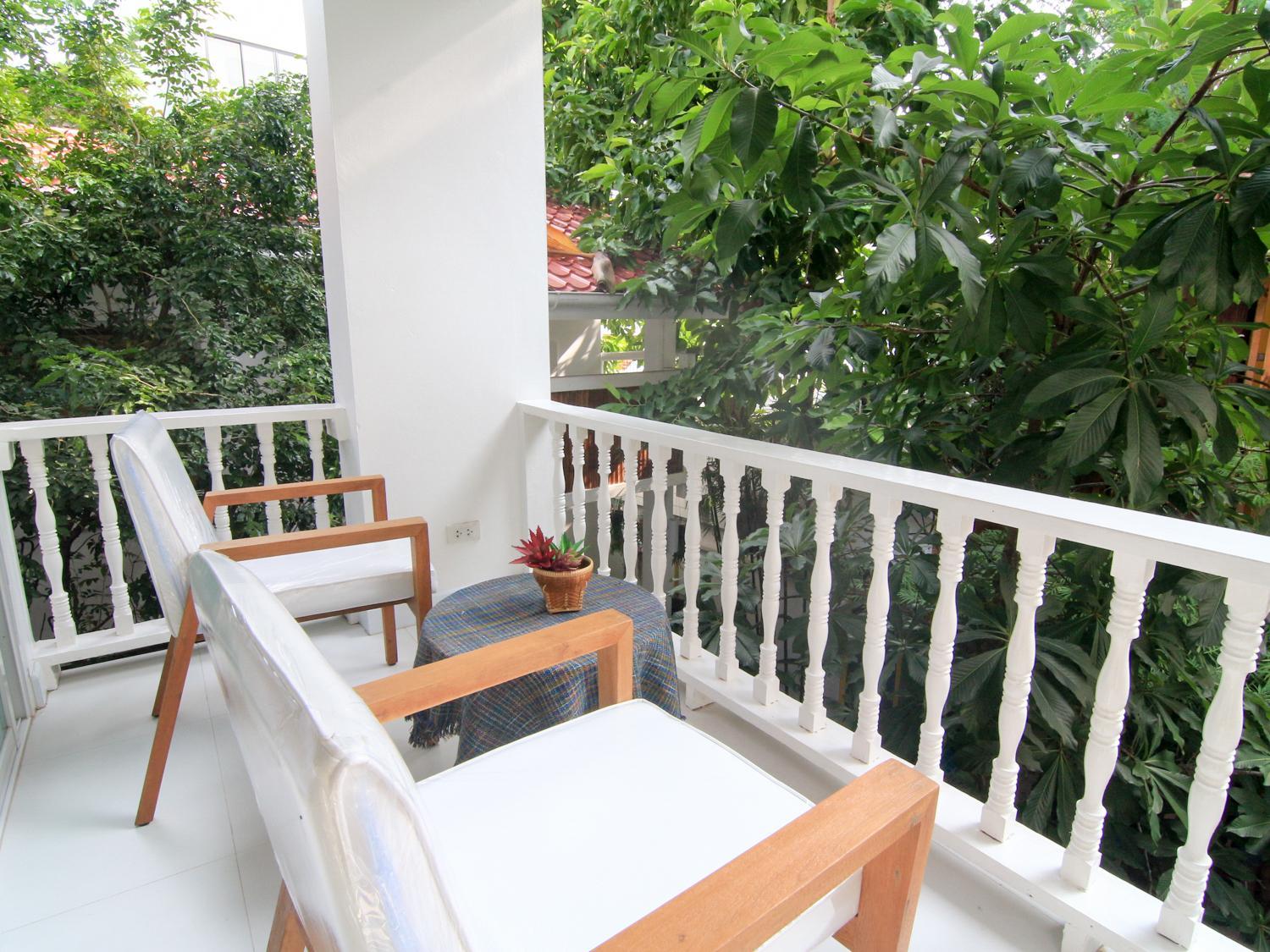 Changmoi House (Little Village)