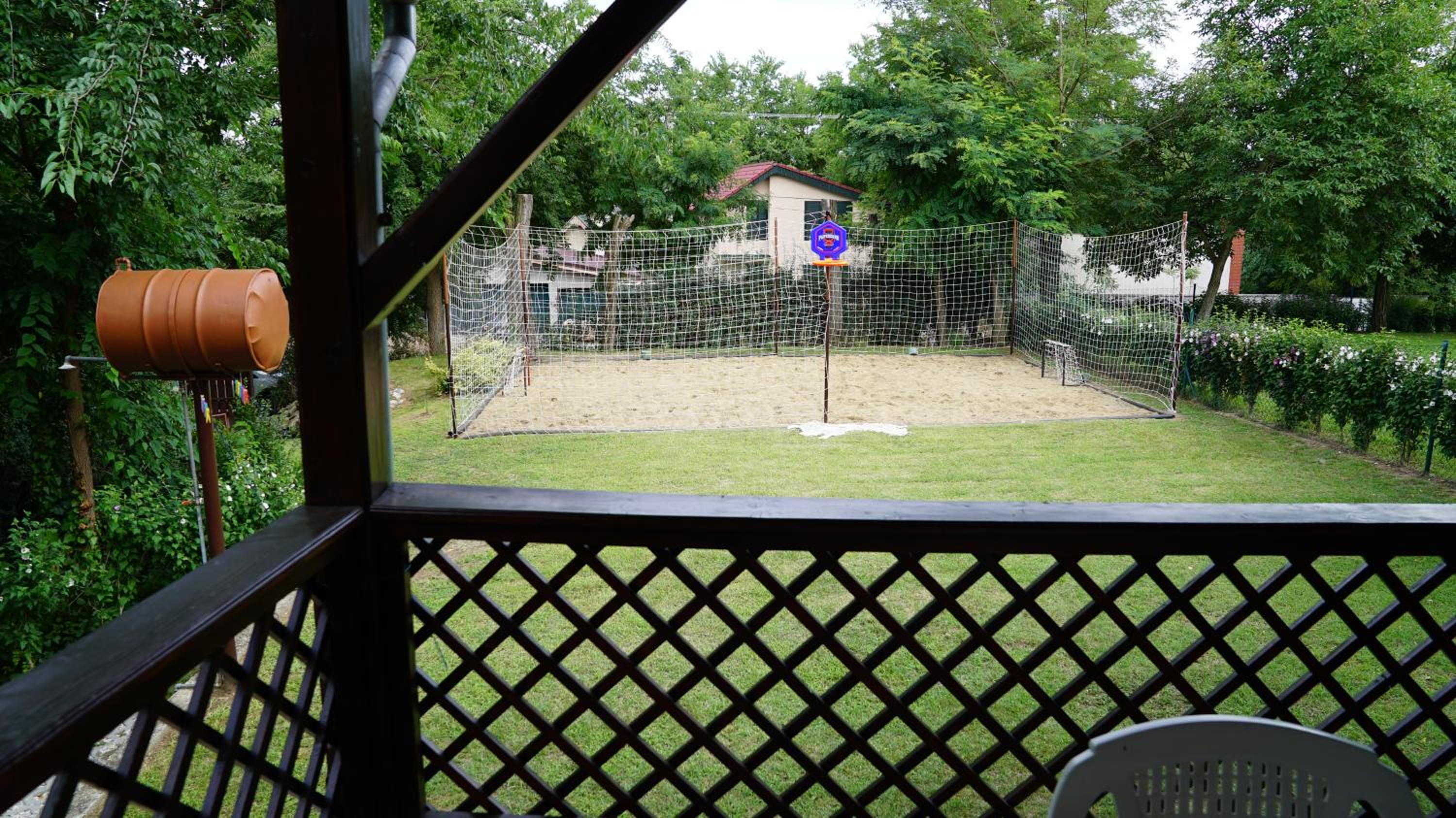 Photo 13