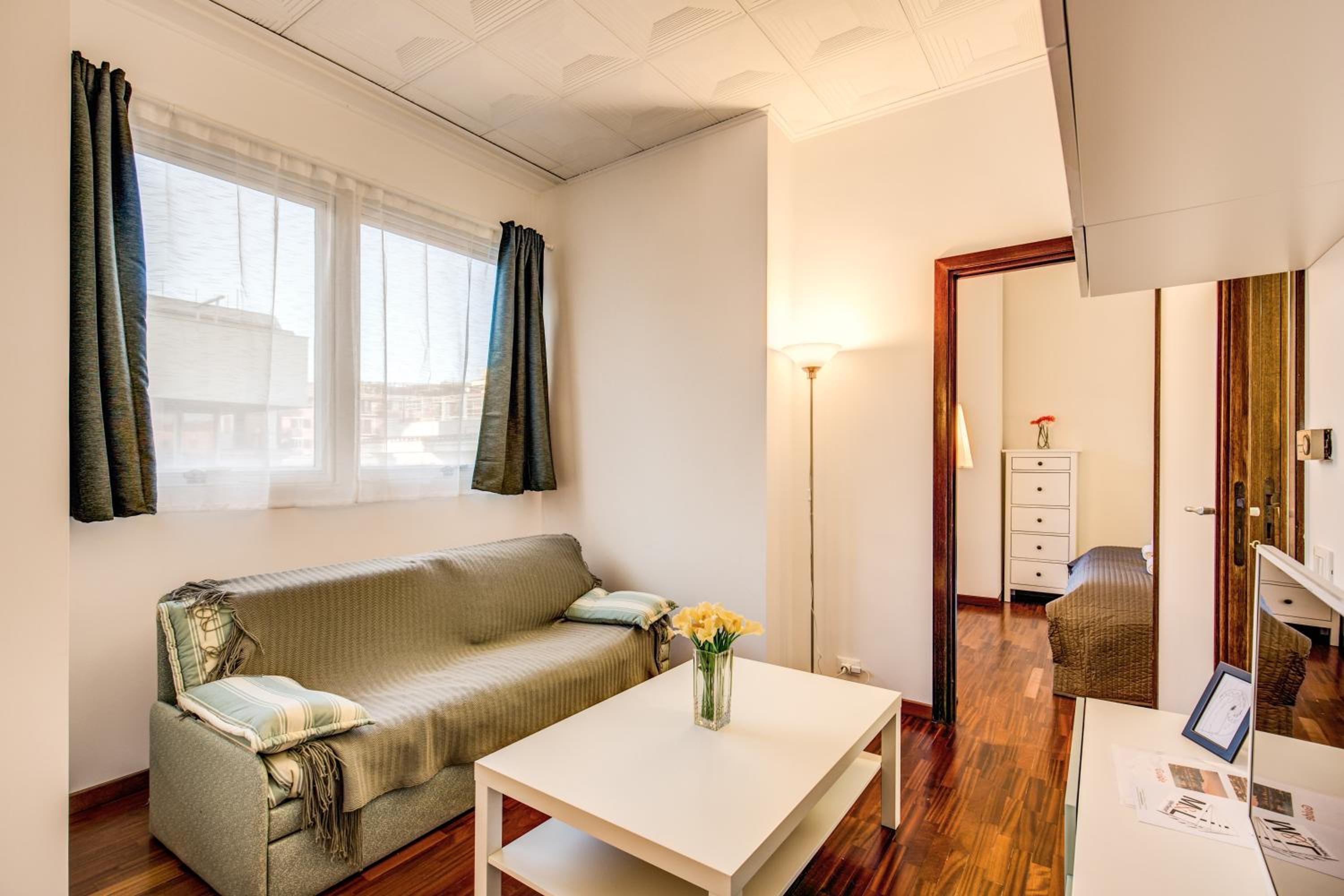 M&L Apartments - Ardesia Colosseo