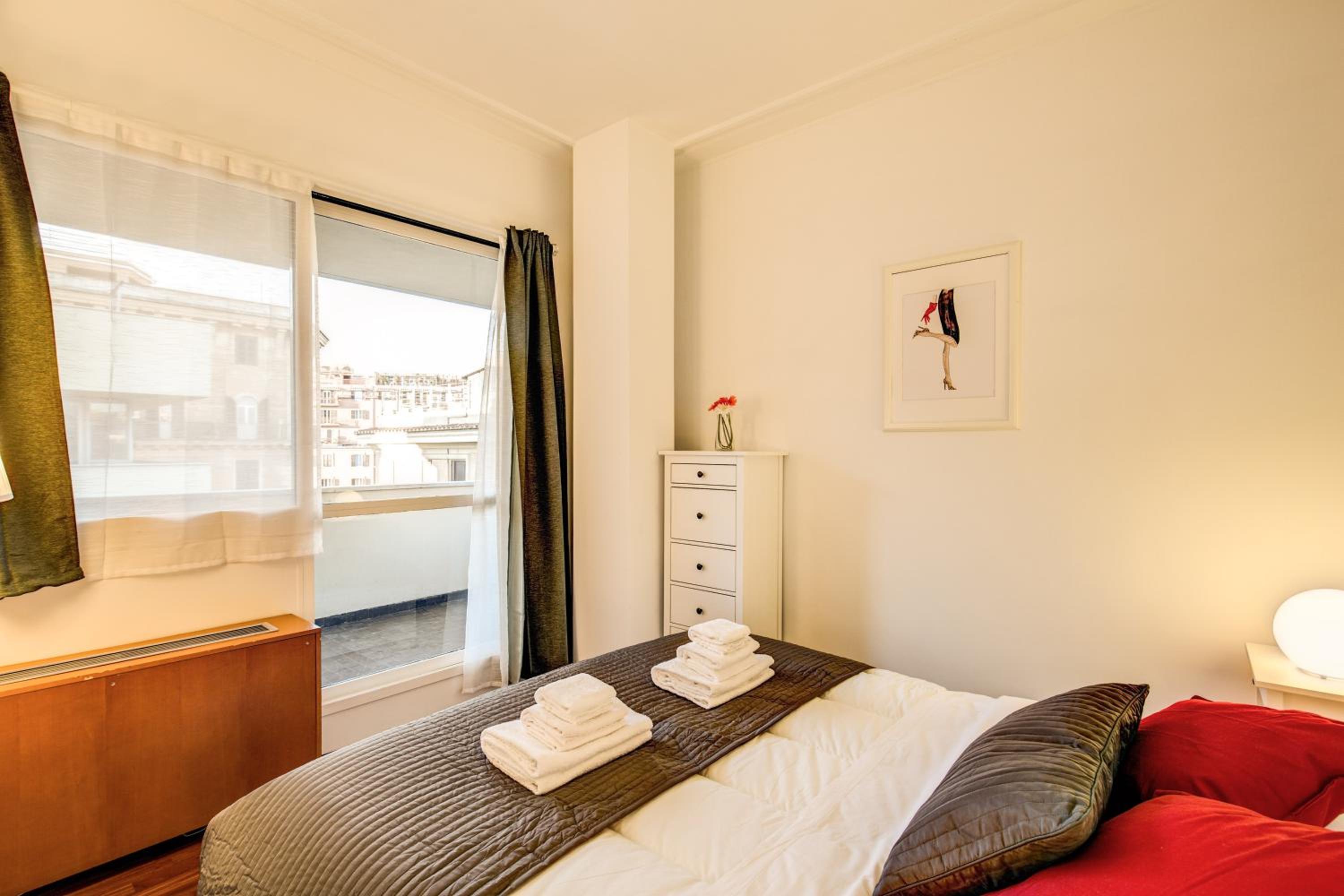 M&L Apartments - Ardesia Colosseo