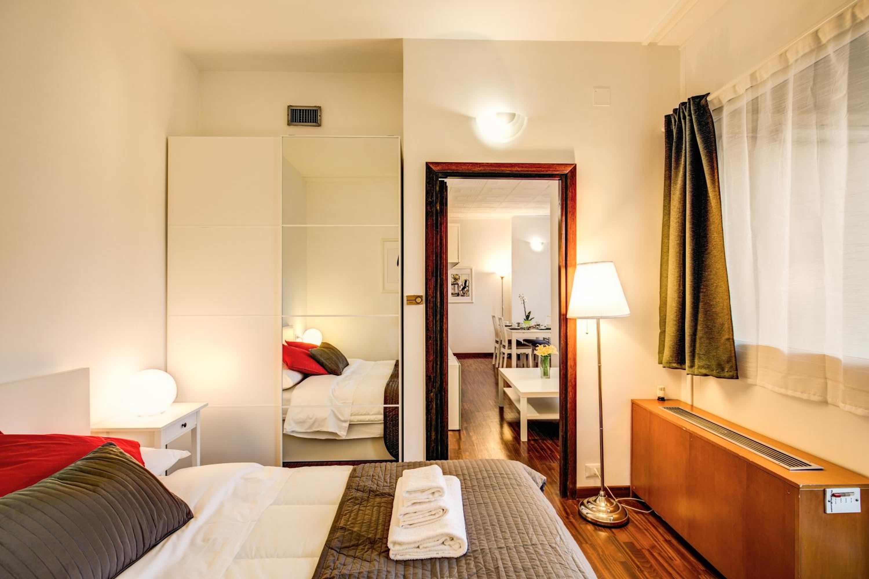 M&L Apartments - Ardesia Colosseo