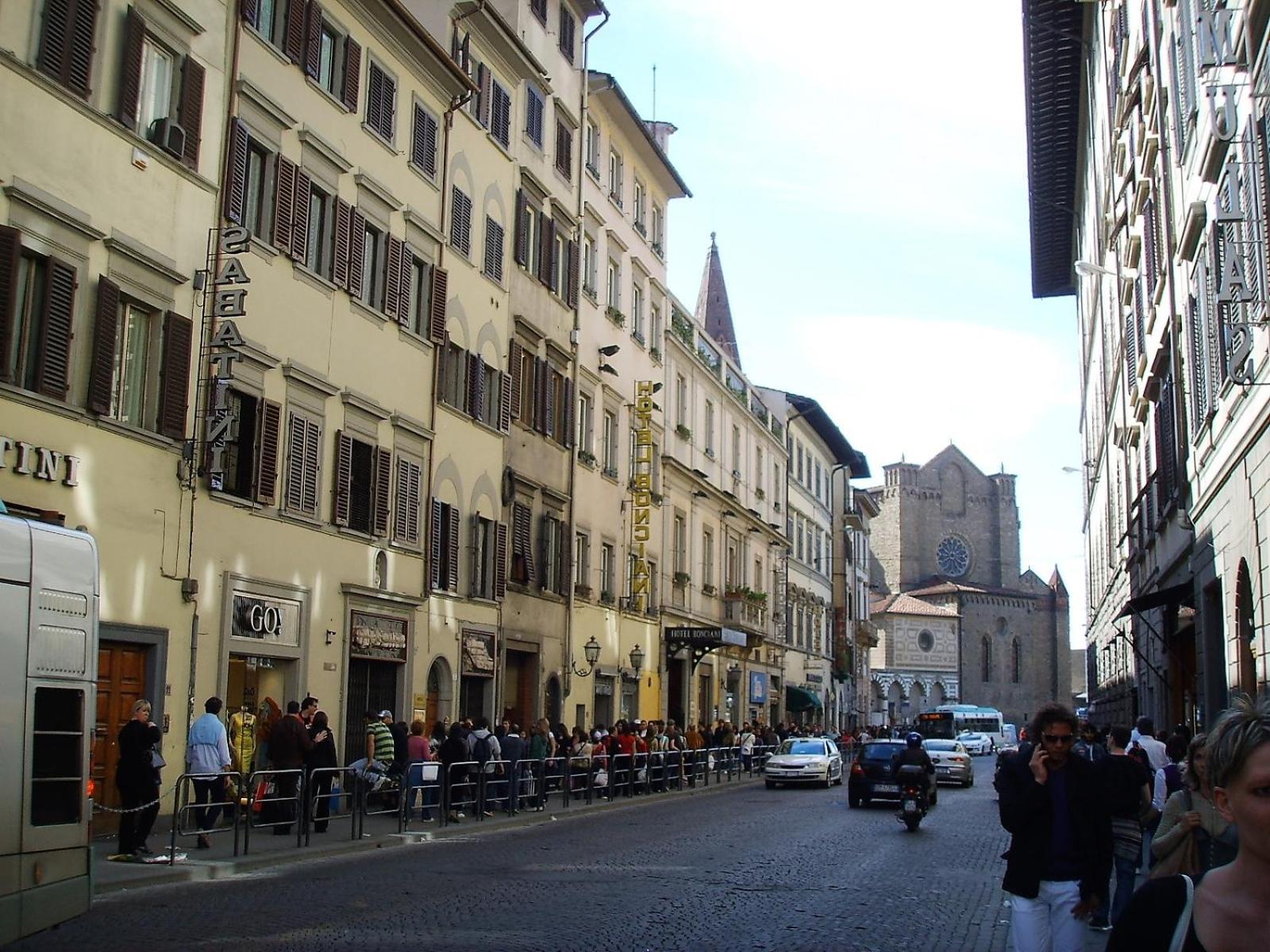 DUOMO LUXURY APARTMENT 