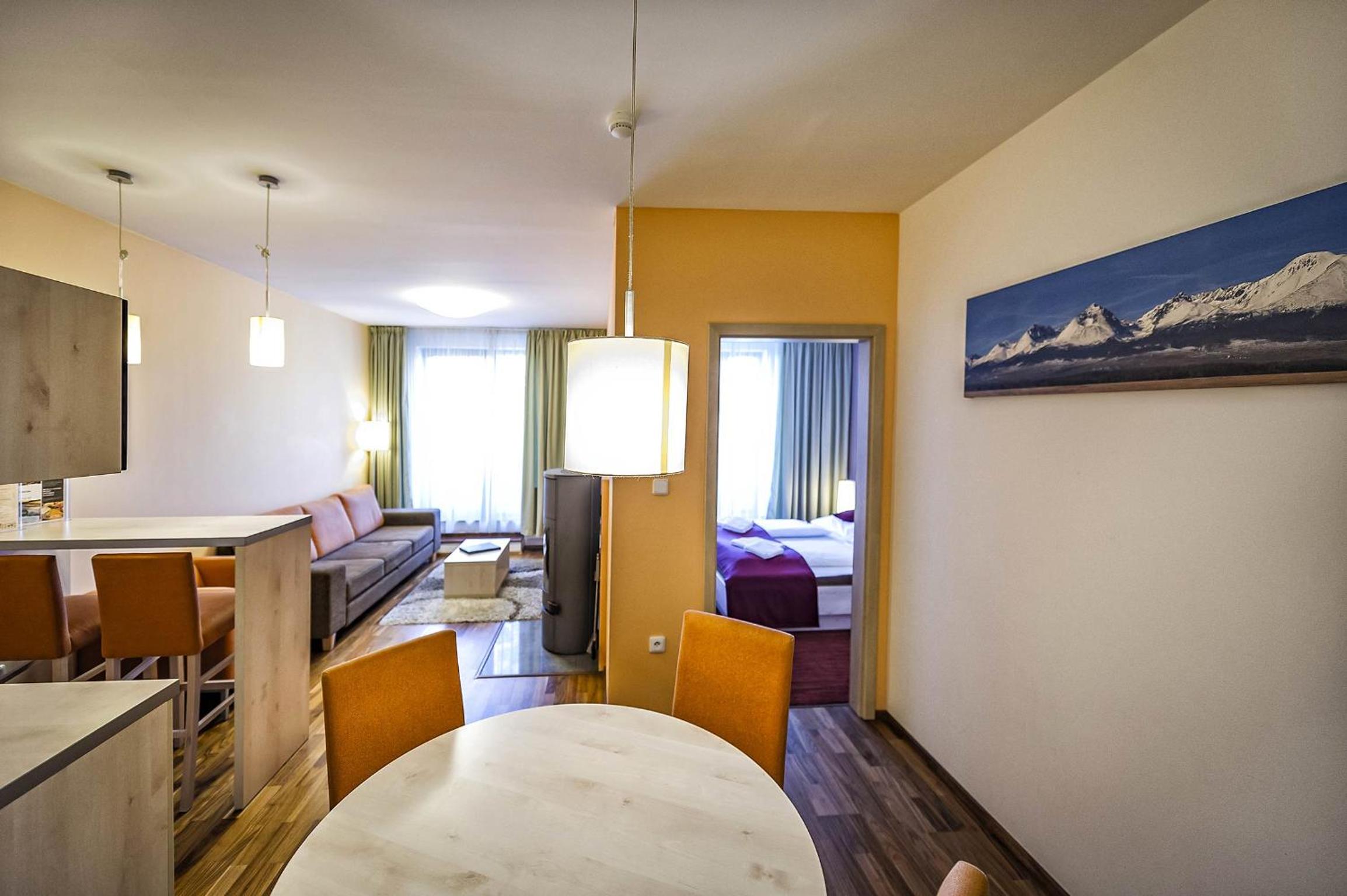 Crocus Apartments 310, 507