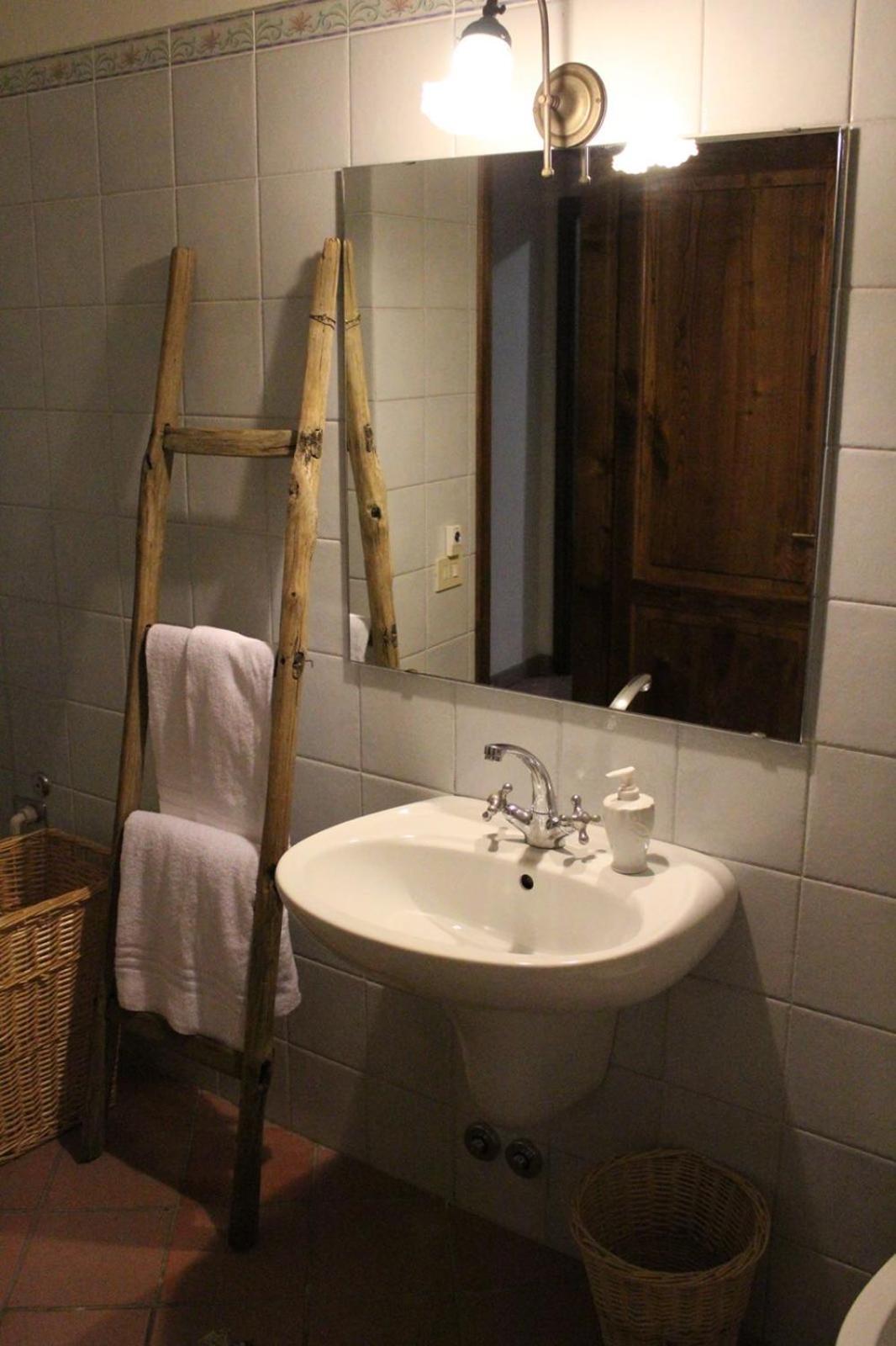 Photo 50
