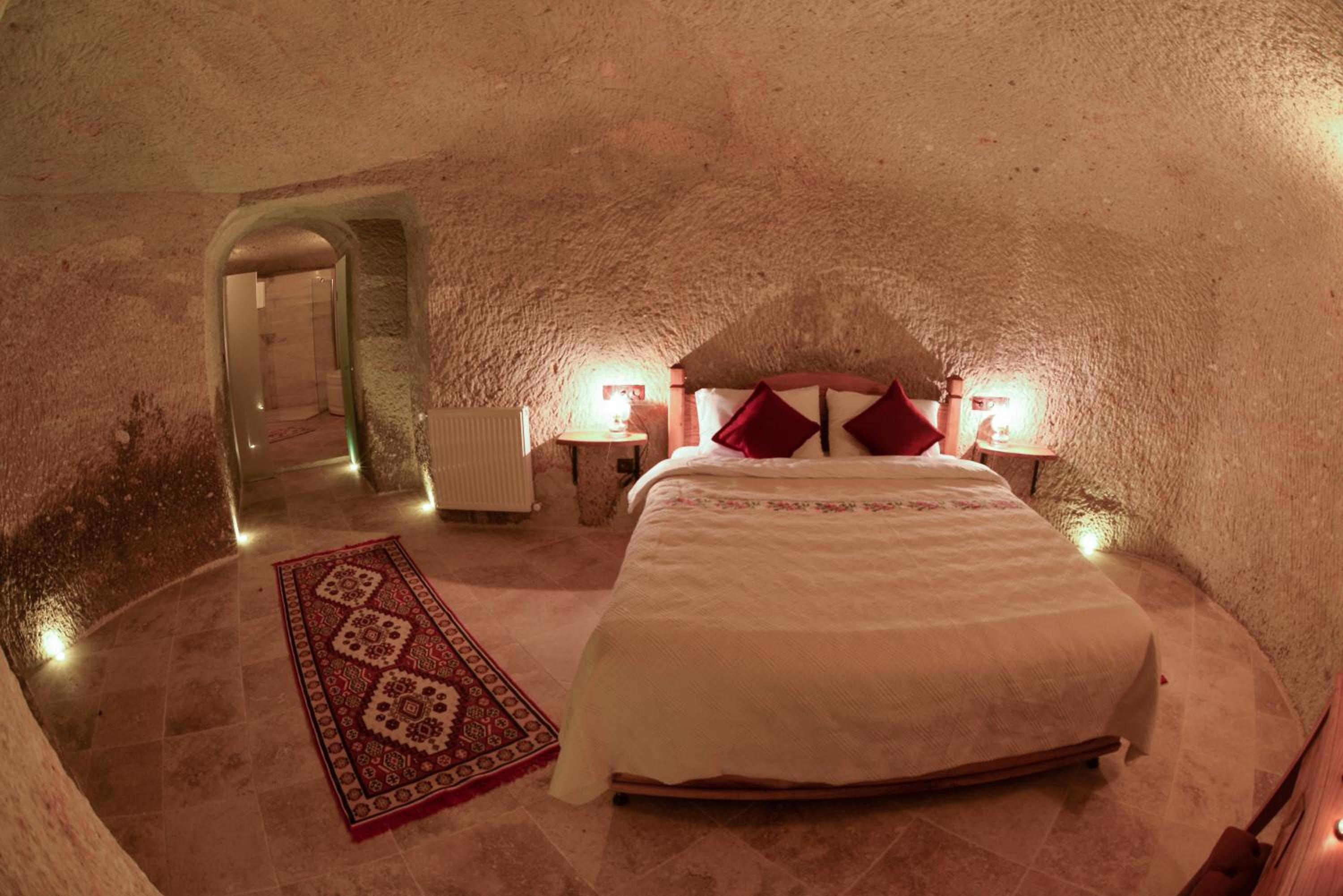 Mosaic Cave Hotel - Image 52
