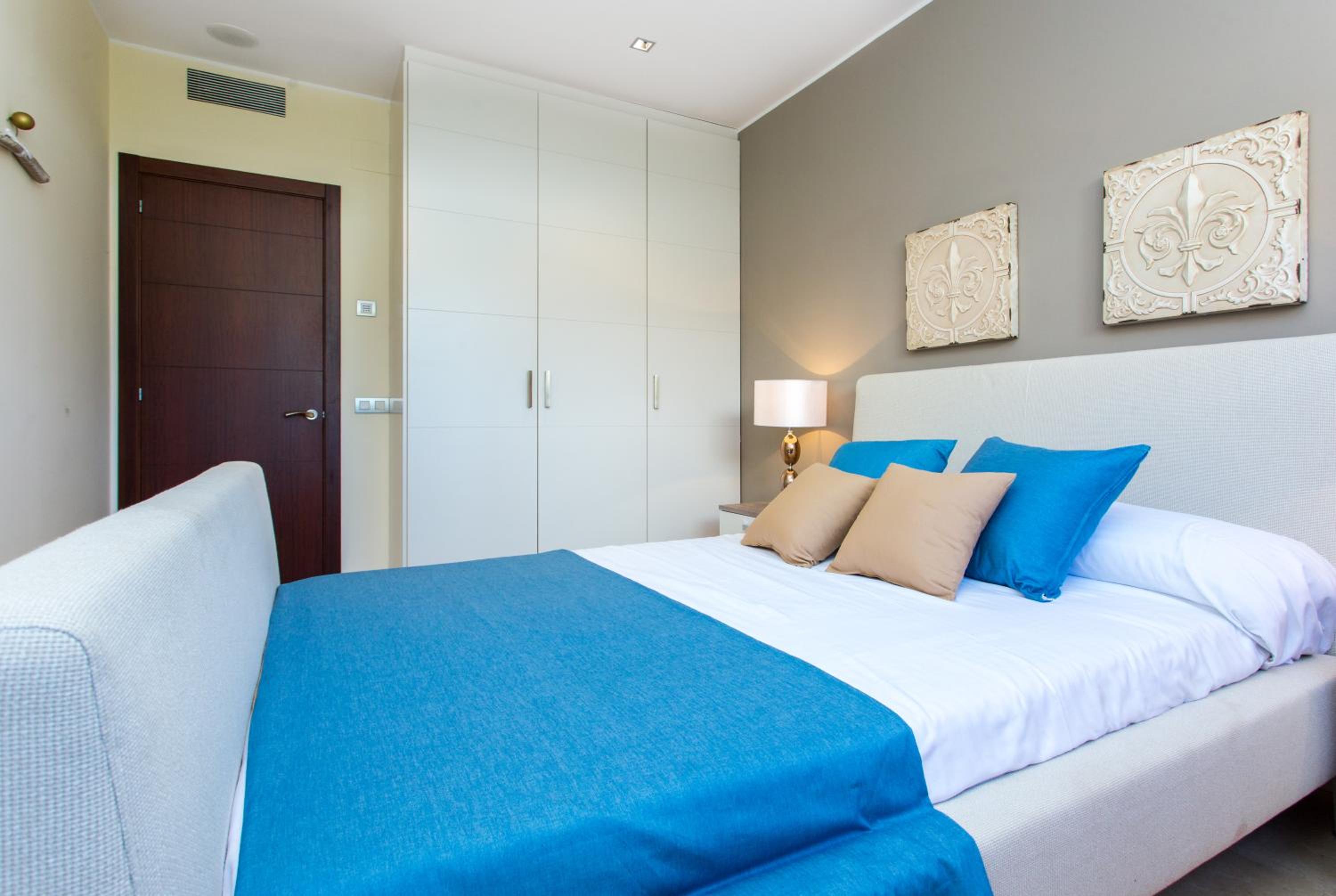Limonium Deluxe Villa with Private Pool, TarracoHomes