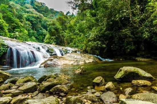 Aconchego 3 dorms, piscina, churrasq em Condomínio Fechado