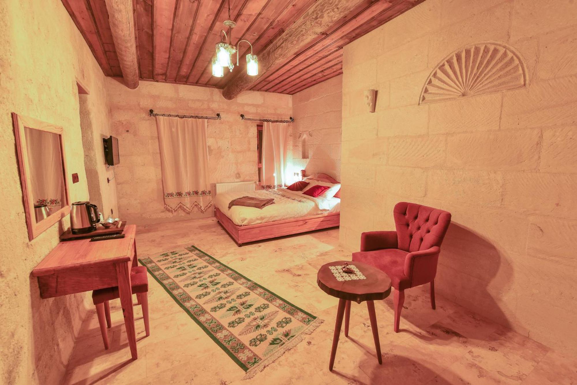 Mosaic Cave Hotel - Image 34