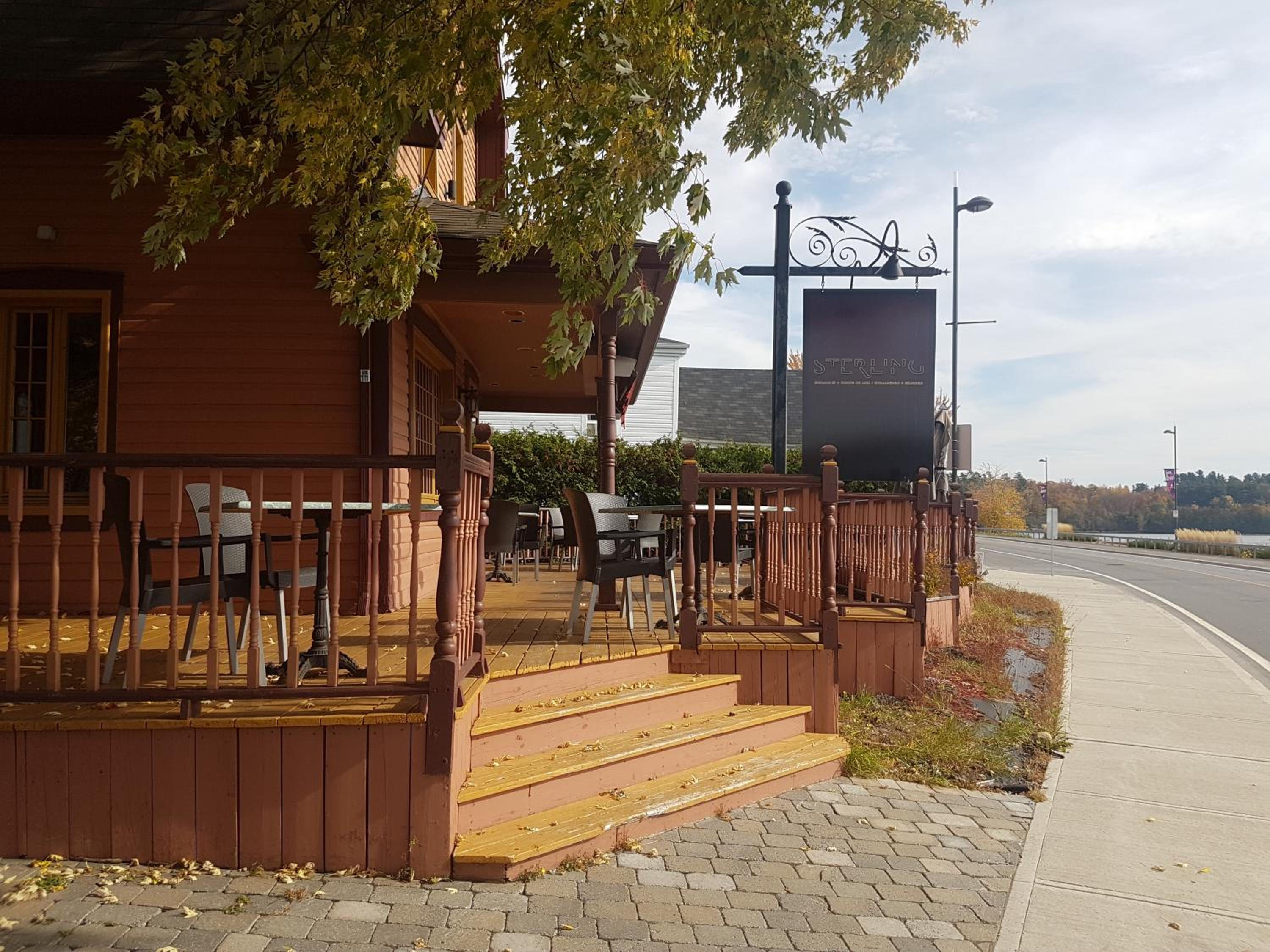 Cozy 2-Bedroom Apartment #25 by Amazing Property Rentals