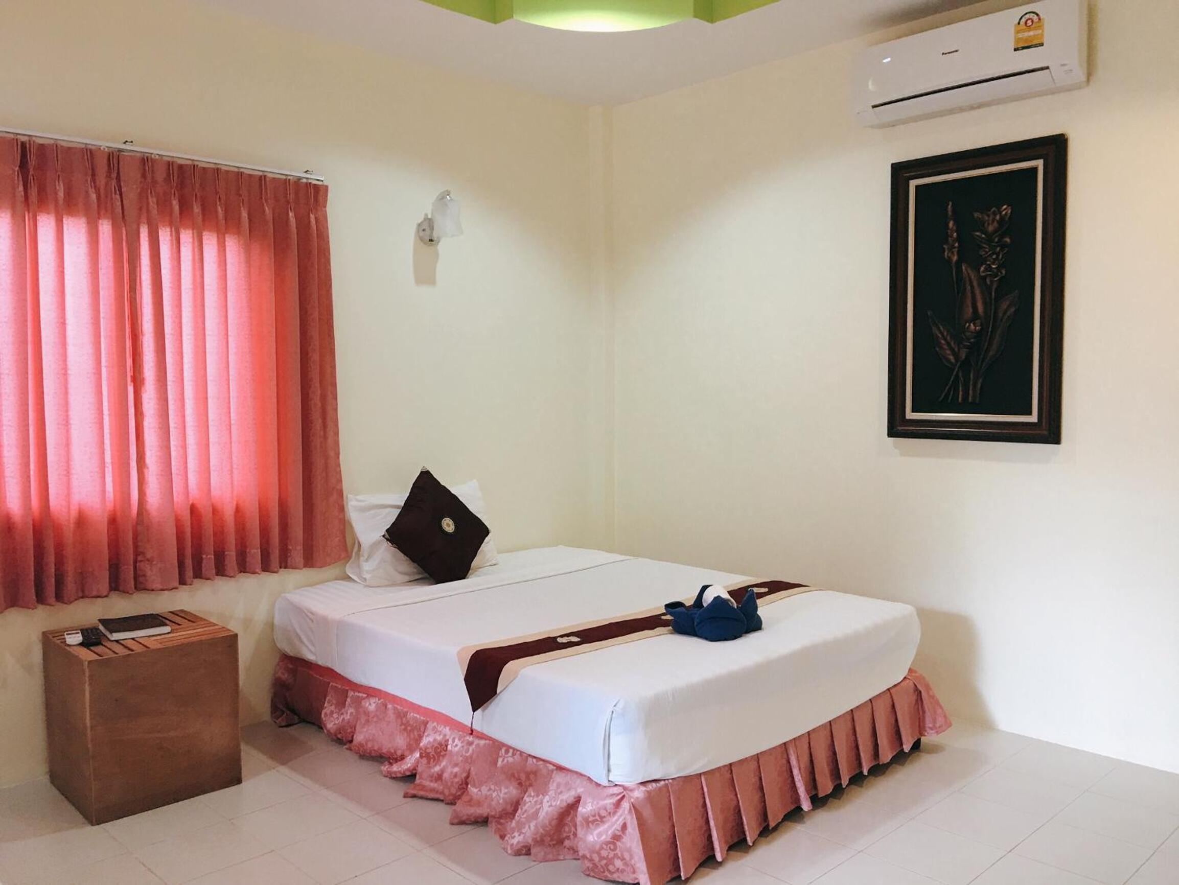 Rung Arun Resort