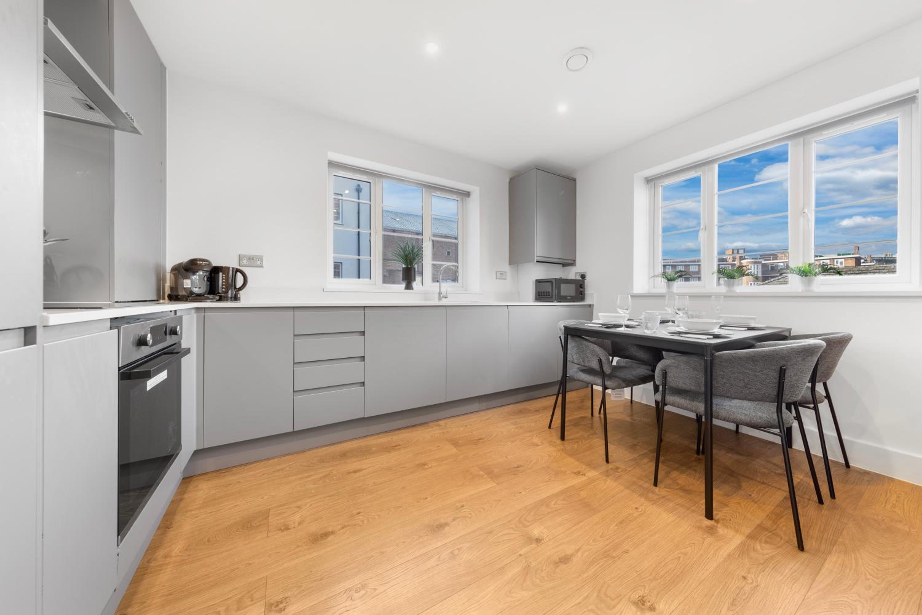 Stylish Stay Nine Elms Vauxhall 1 Bedroom Apartment near London Eye, photo 35