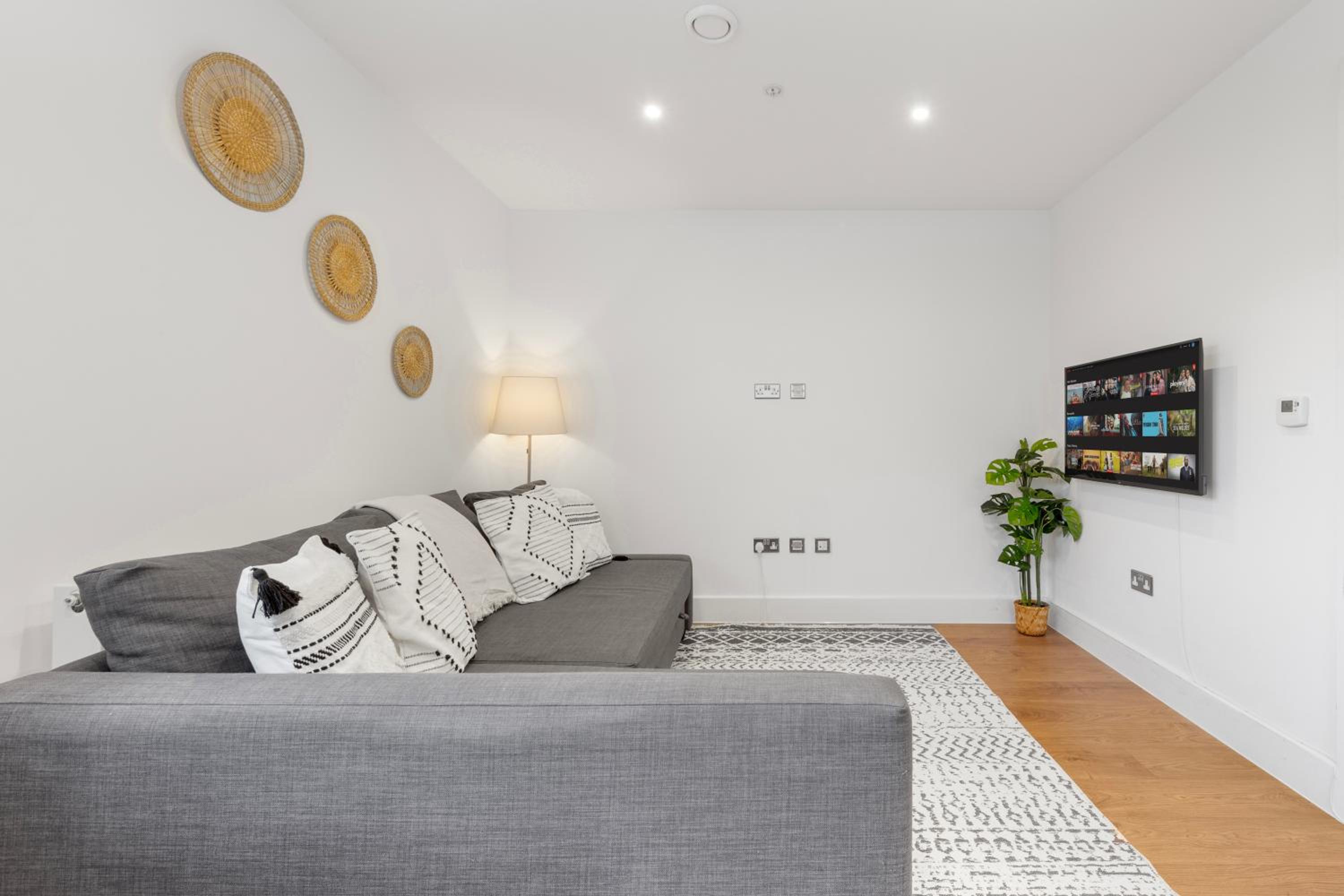 Stylish Stay Nine Elms Vauxhall 1 Bedroom Apartment near London Eye, photo 19
