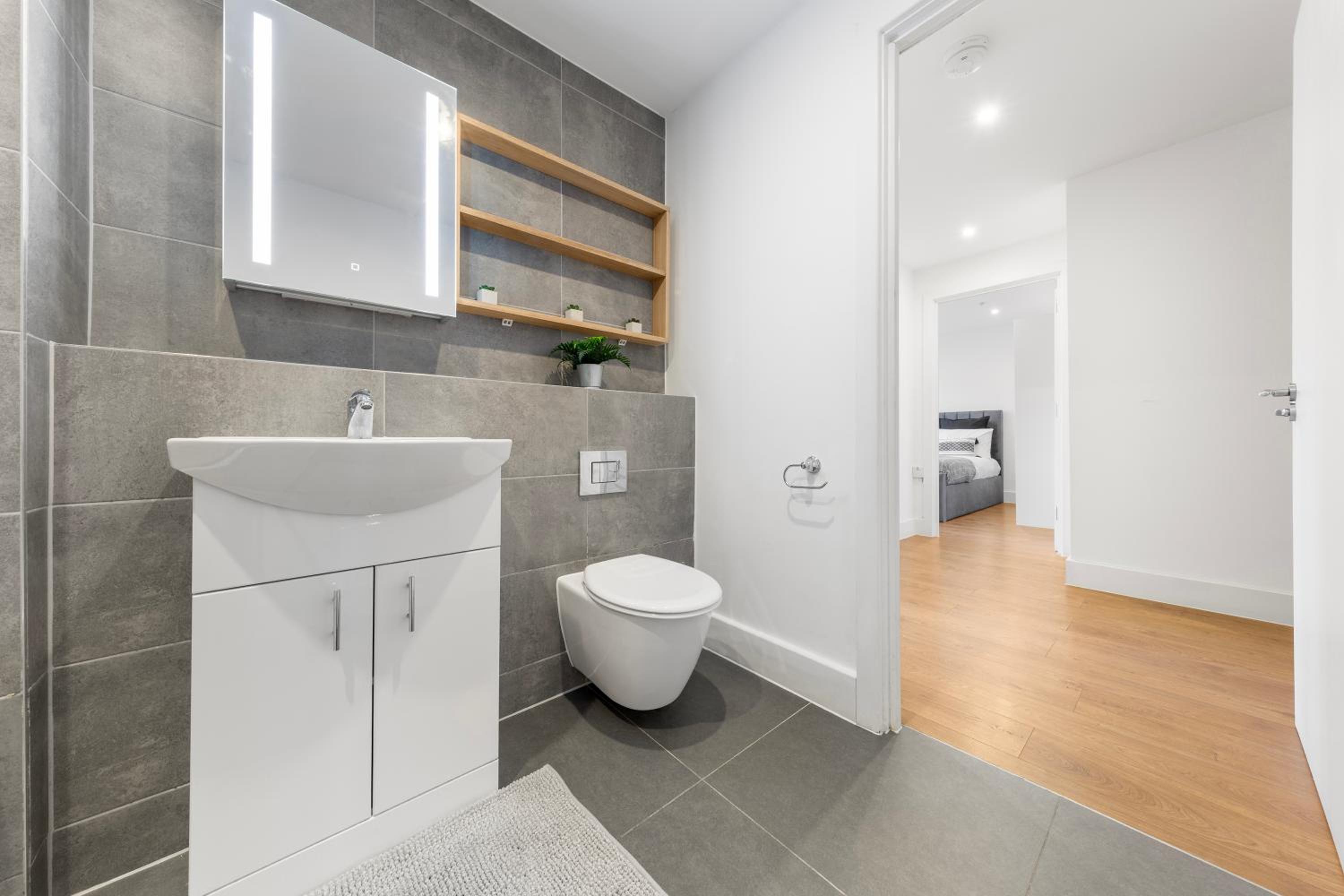 Stylish Stay Nine Elms Vauxhall 1 Bedroom Apartment near London Eye, photo 20