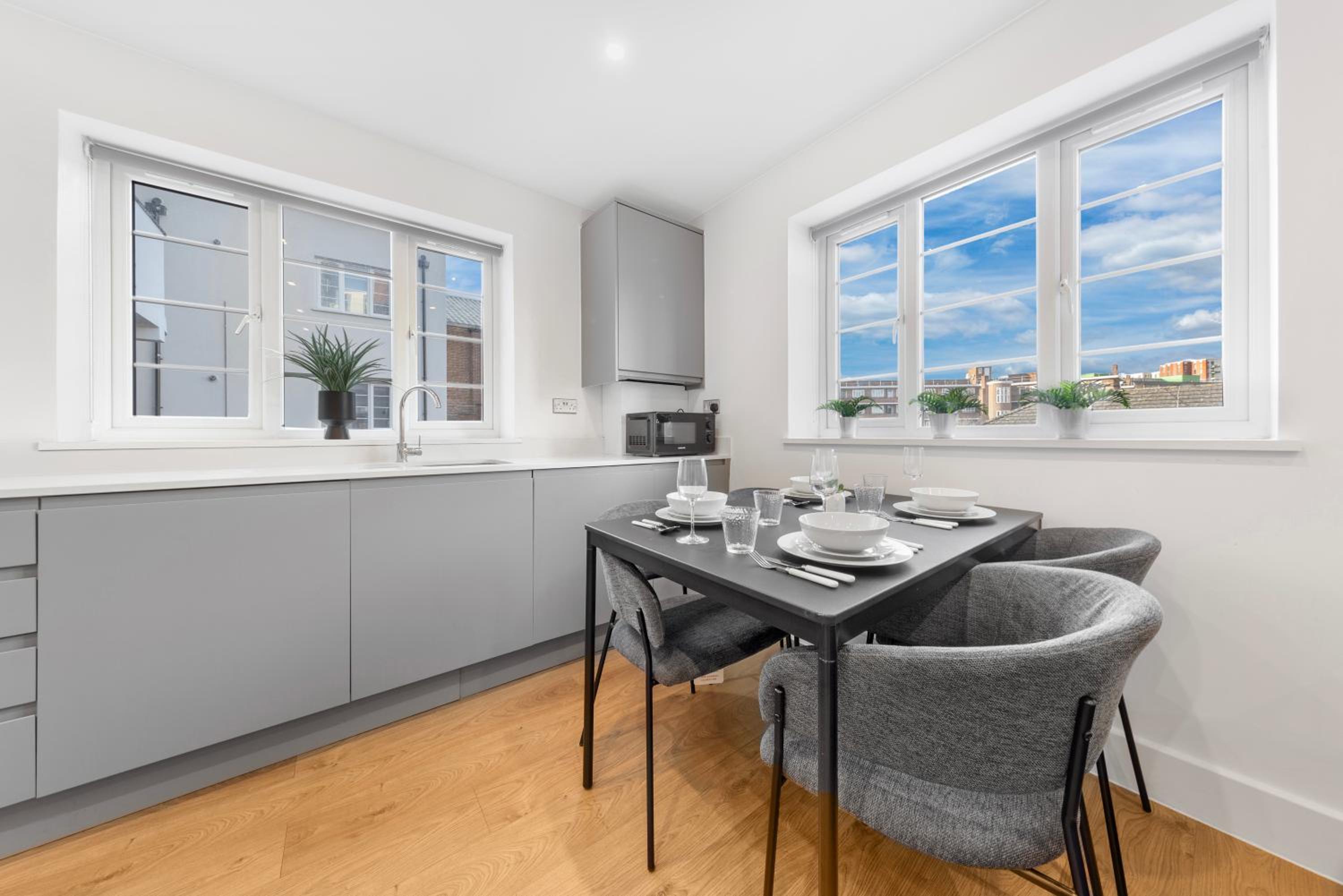 Stylish Stay Nine Elms Vauxhall 1 Bedroom Apartment near London Eye, photo 11