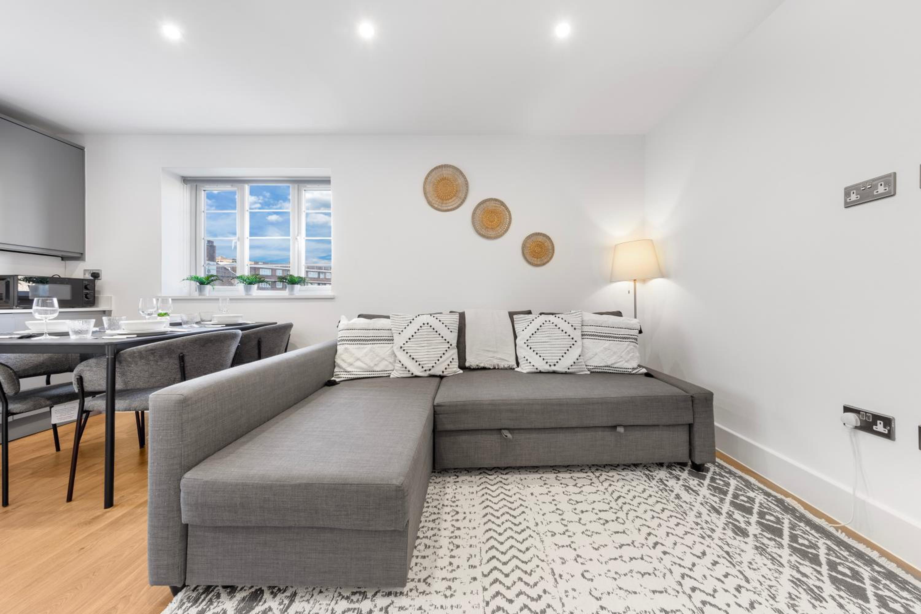 Stylish Stay Nine Elms Vauxhall 1 Bedroom Apartment near London Eye, photo 26