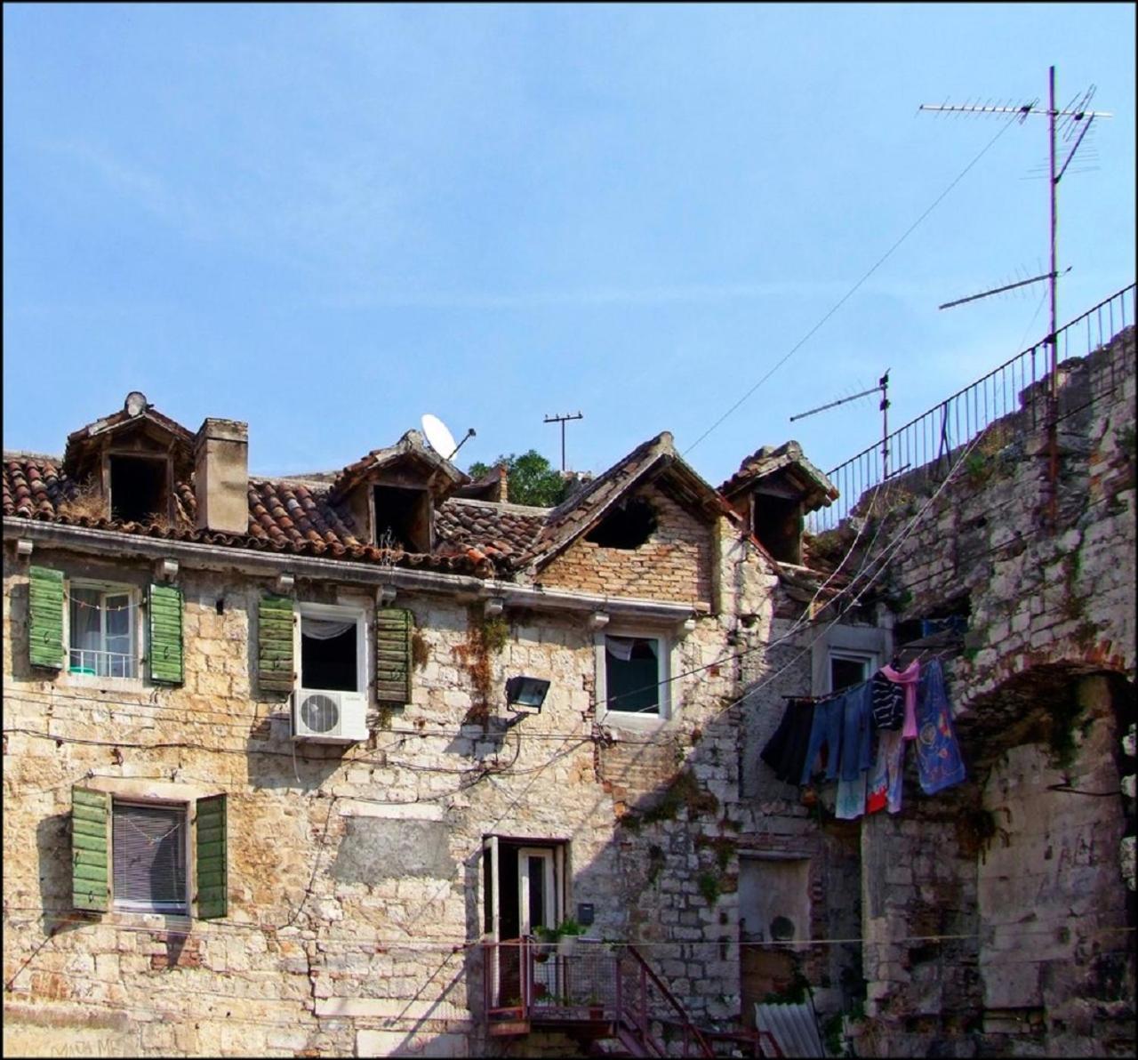 Photo 26